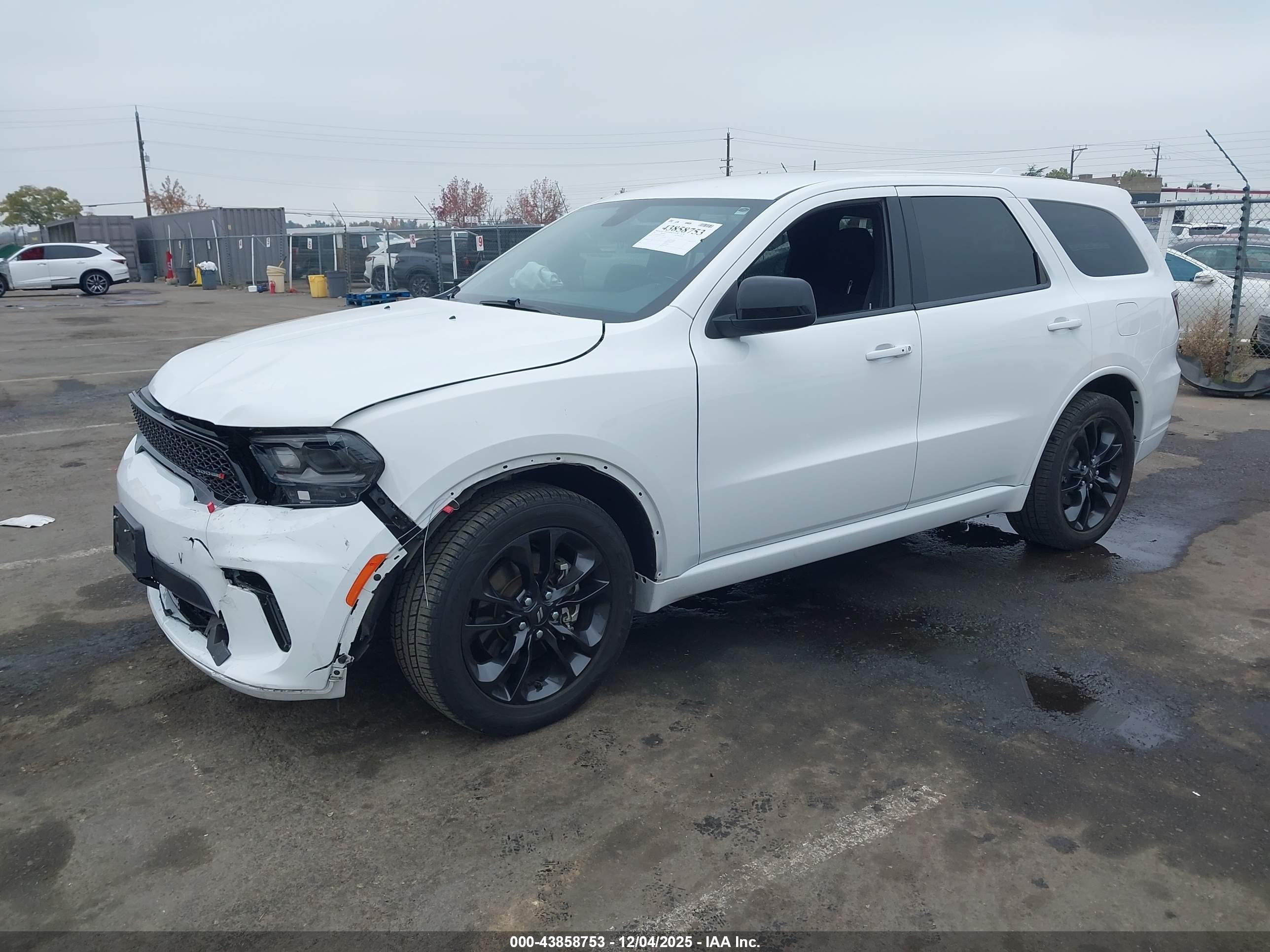 DODGE DURANGO image 2