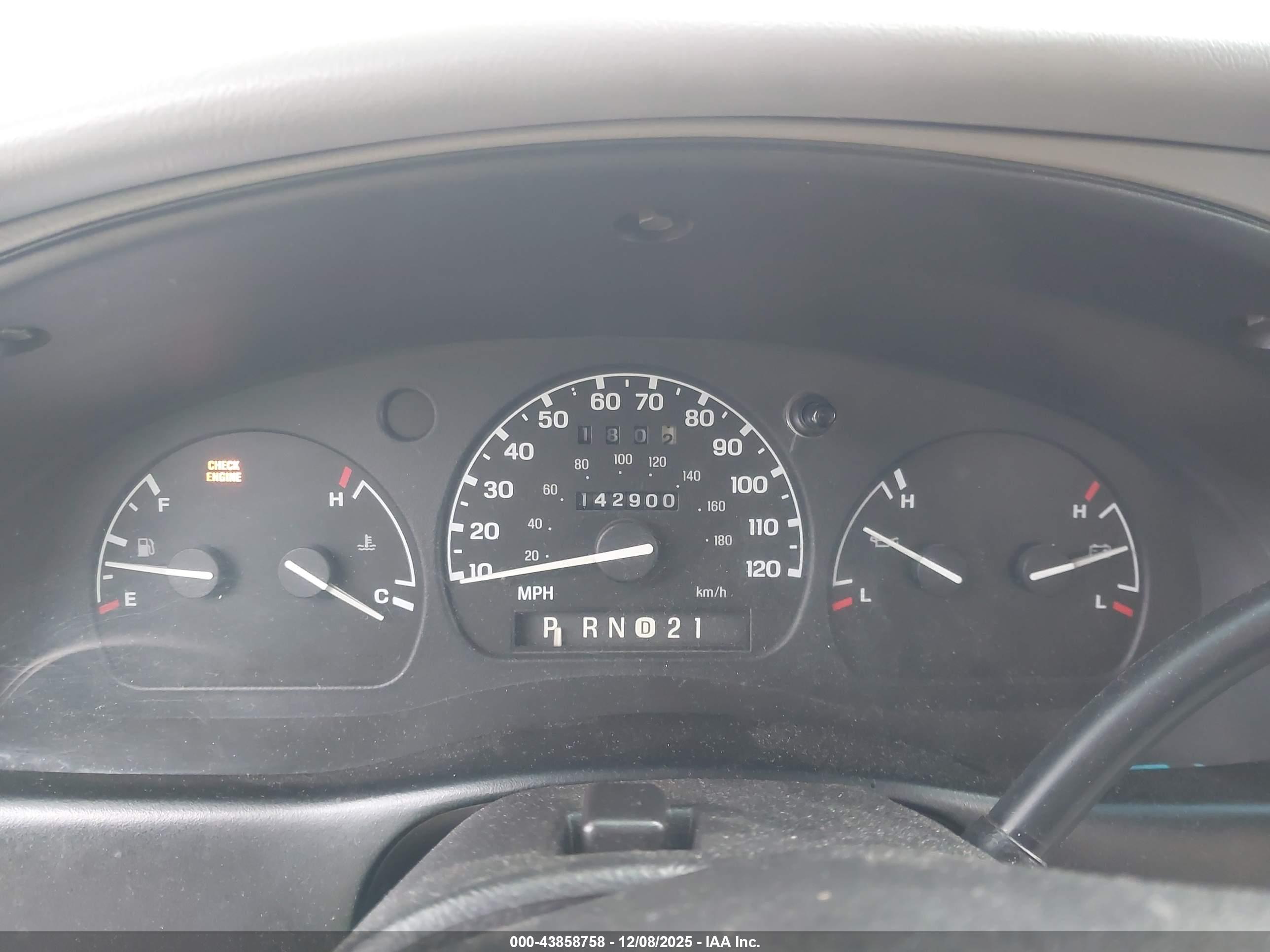 FORD RANGER image 7