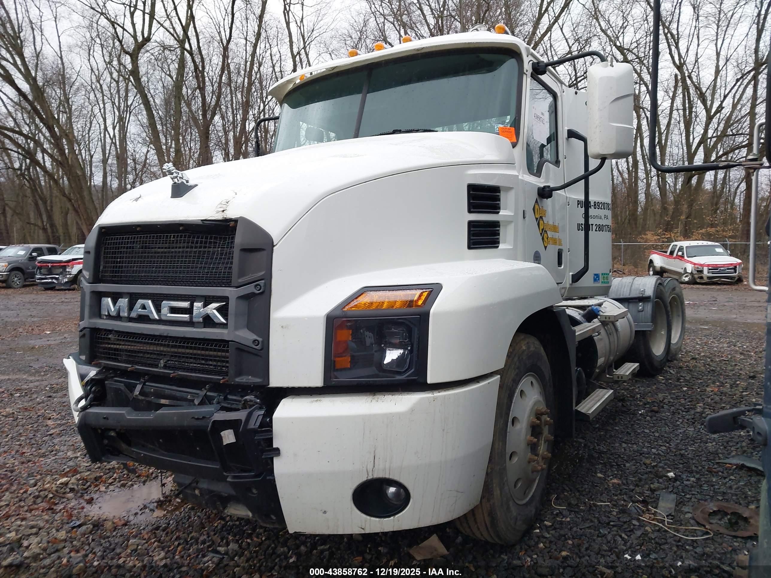 MACK ANTHEM image 2
