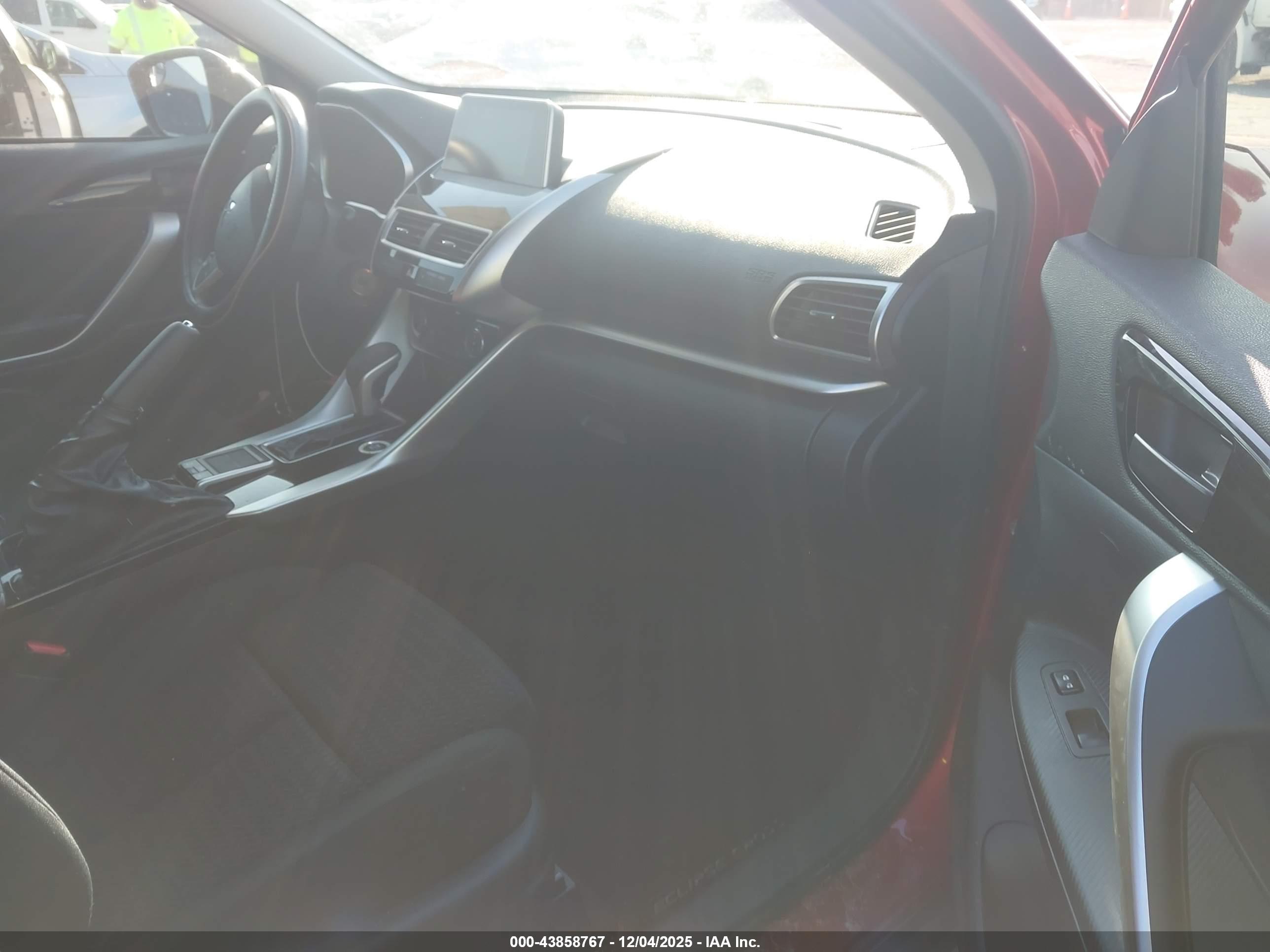 MITSUBISHI ECLIPSE image 5