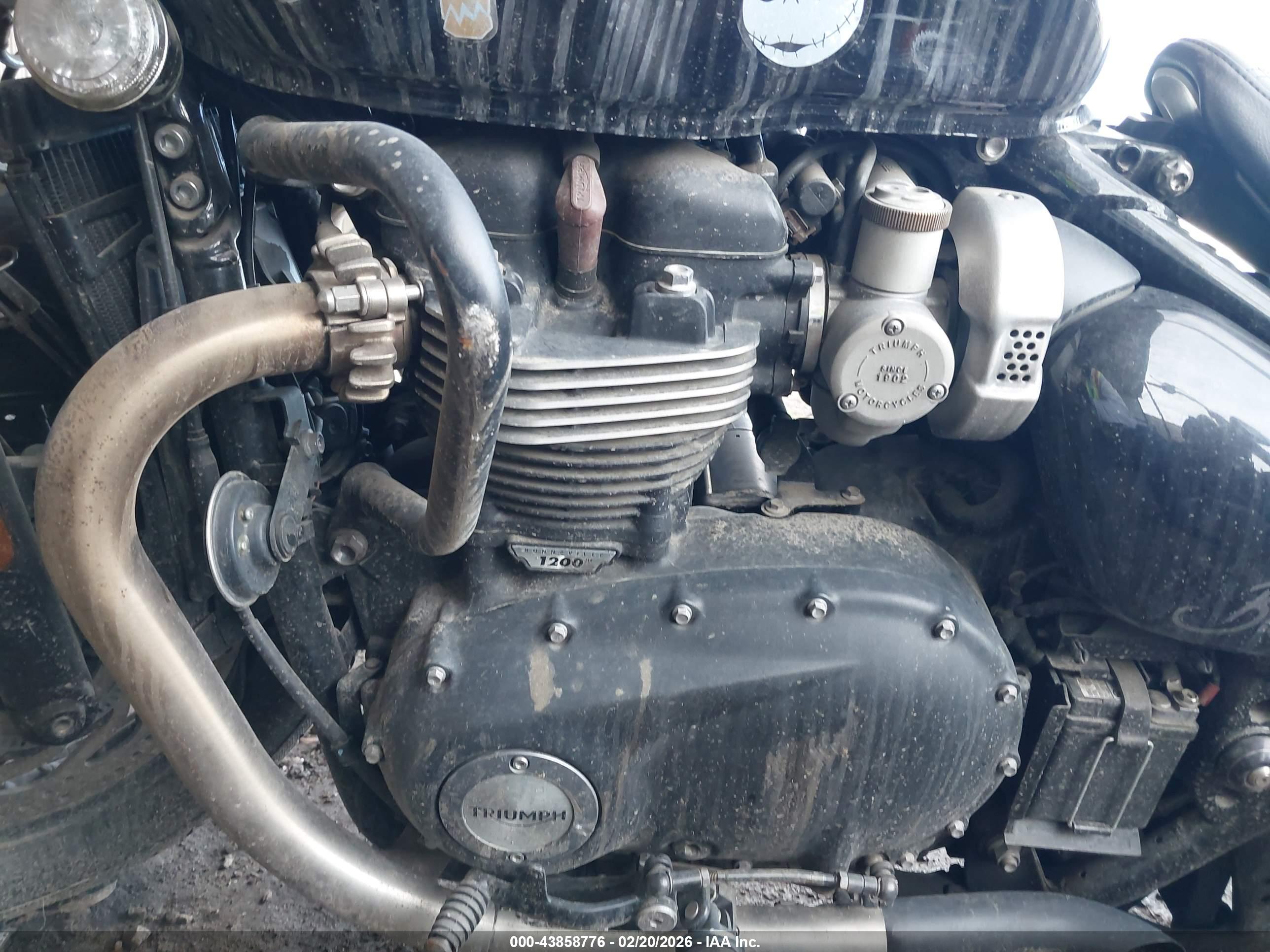 TRIUMPH MOTORCYCLE image 9