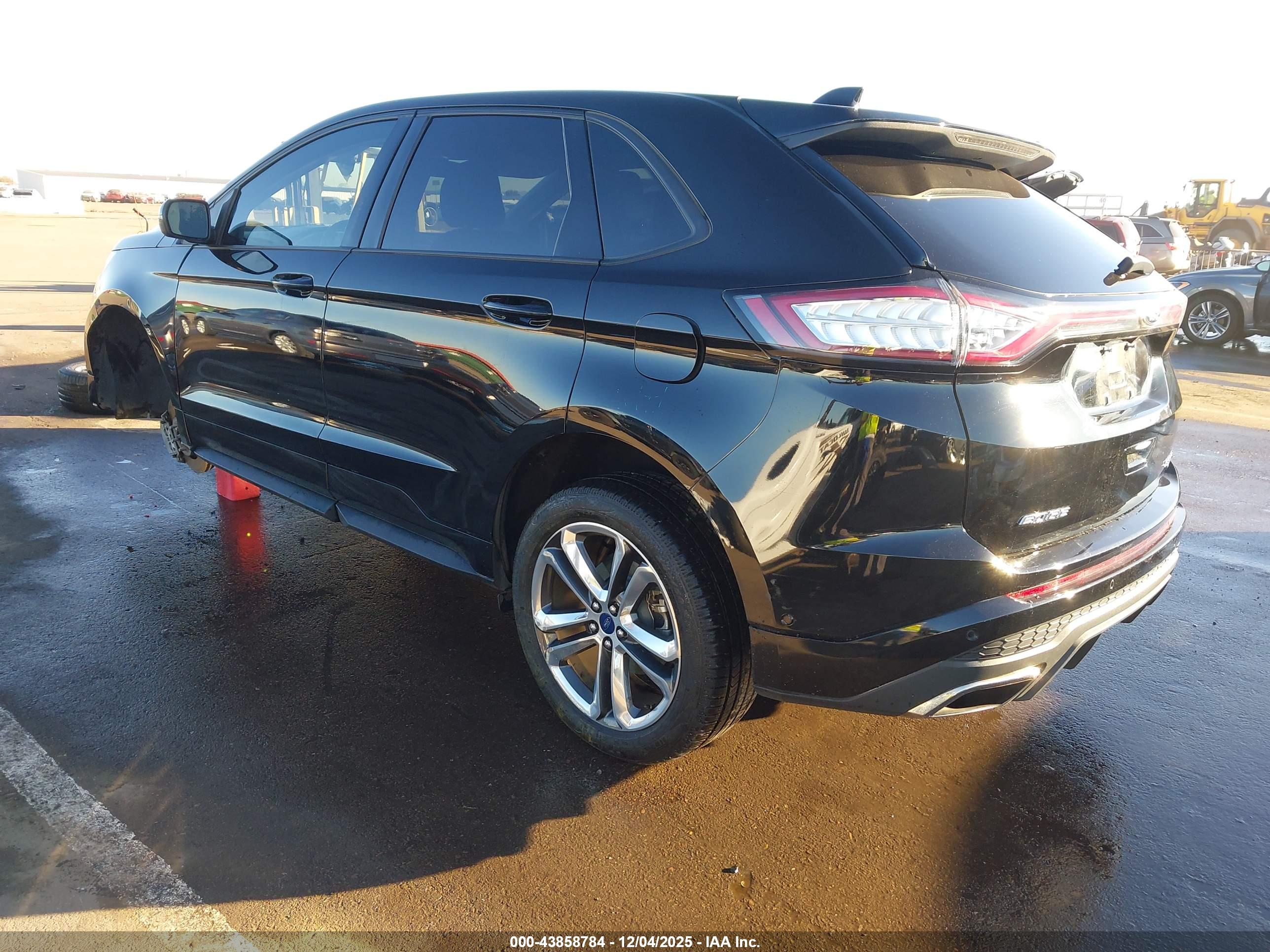 FORD EDGE image 3