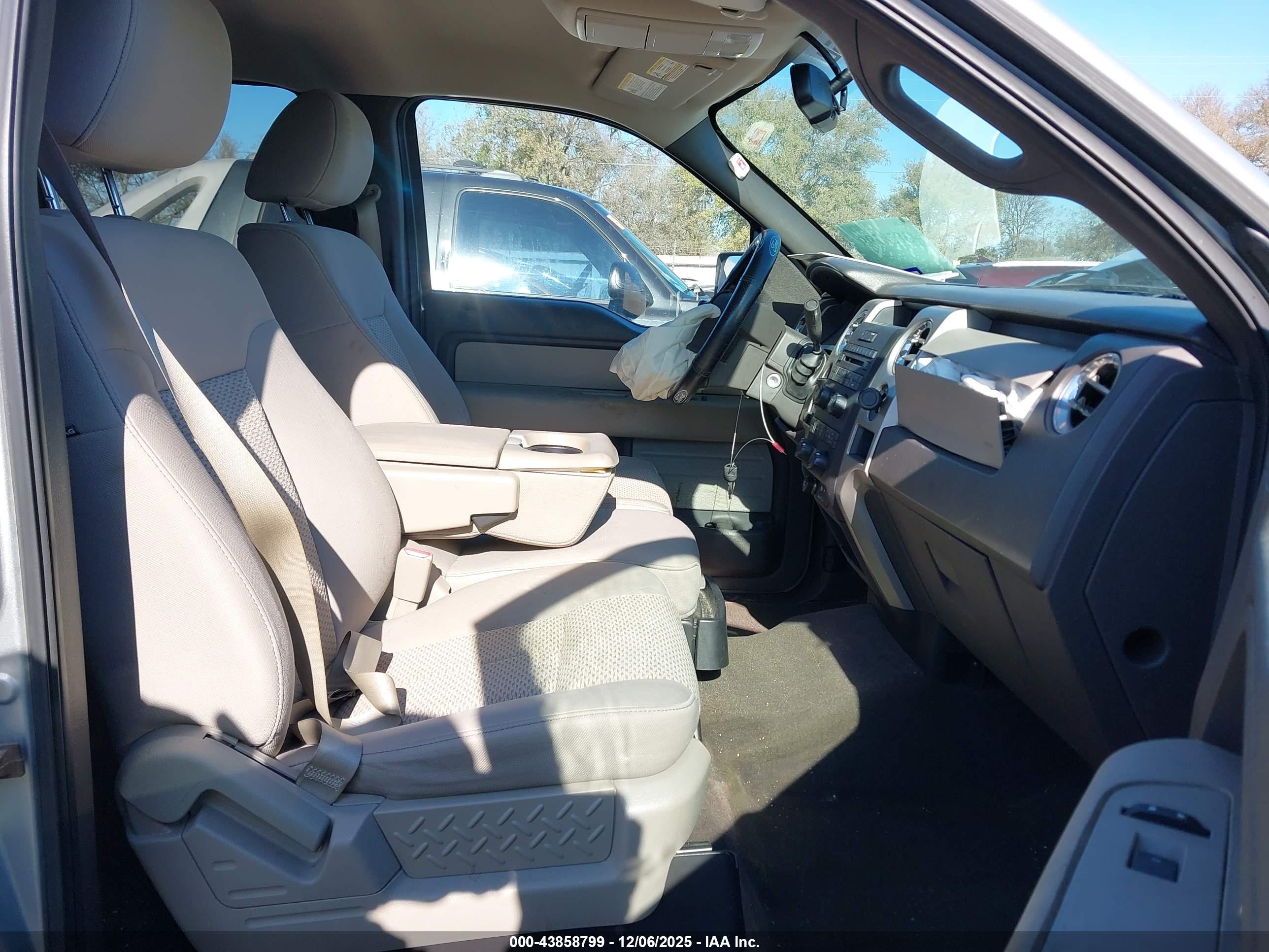 FORD F-150 image 5