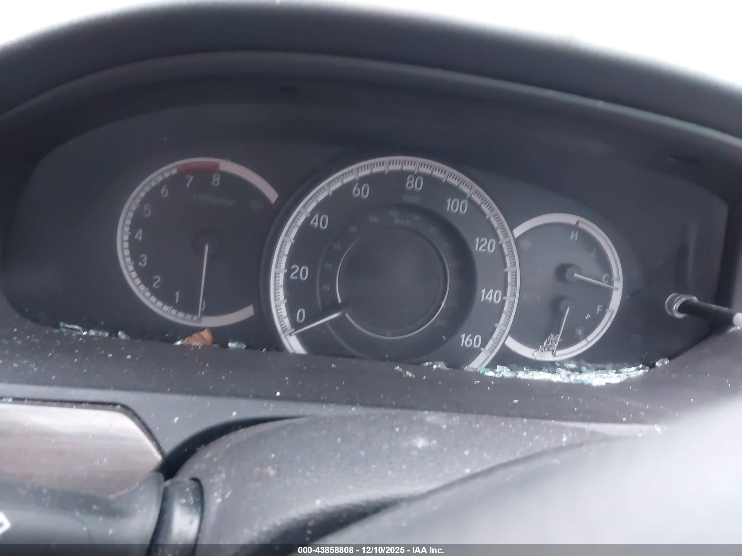 HONDA ACCORD image 7