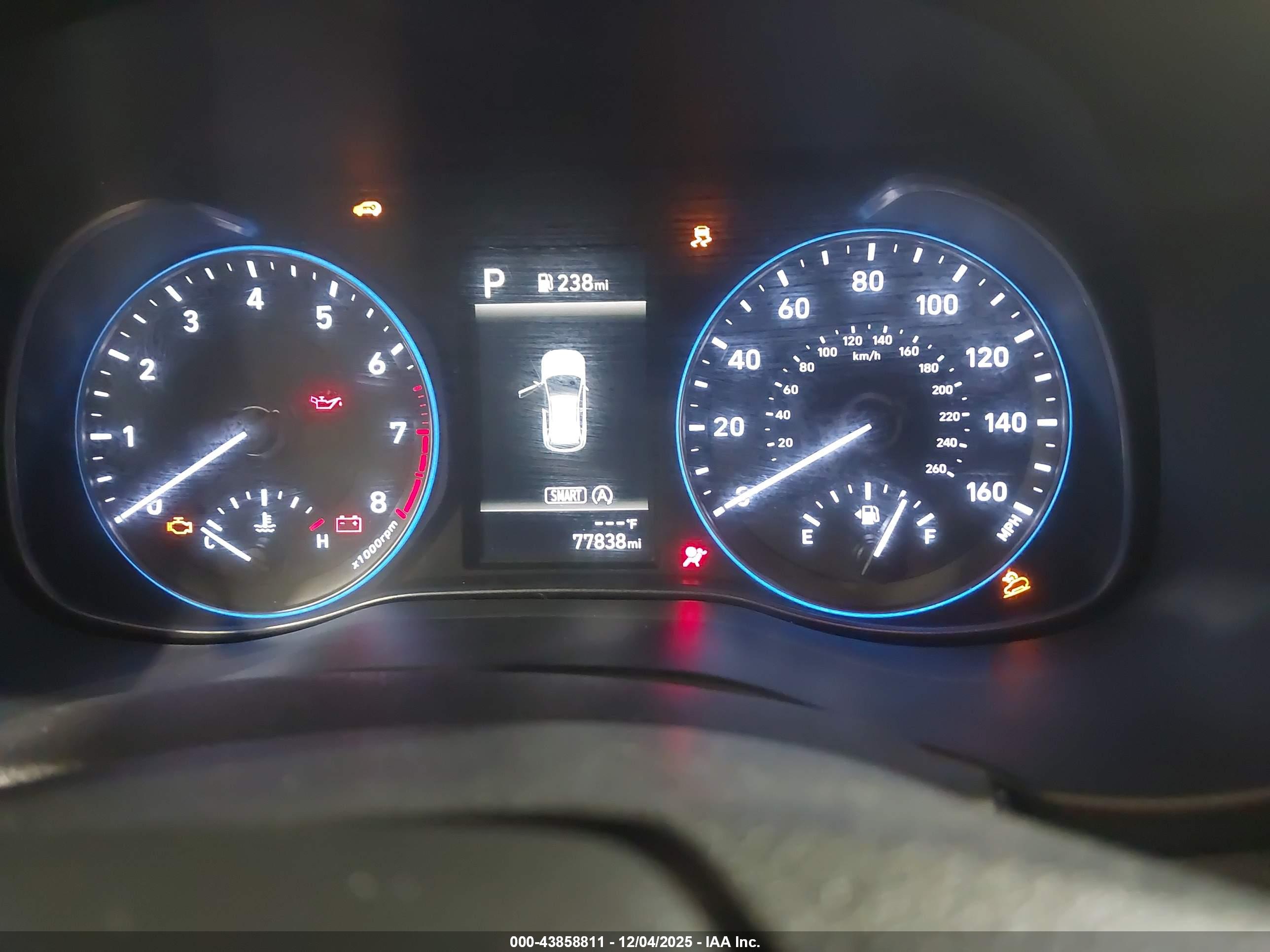 HYUNDAI KONA image 7