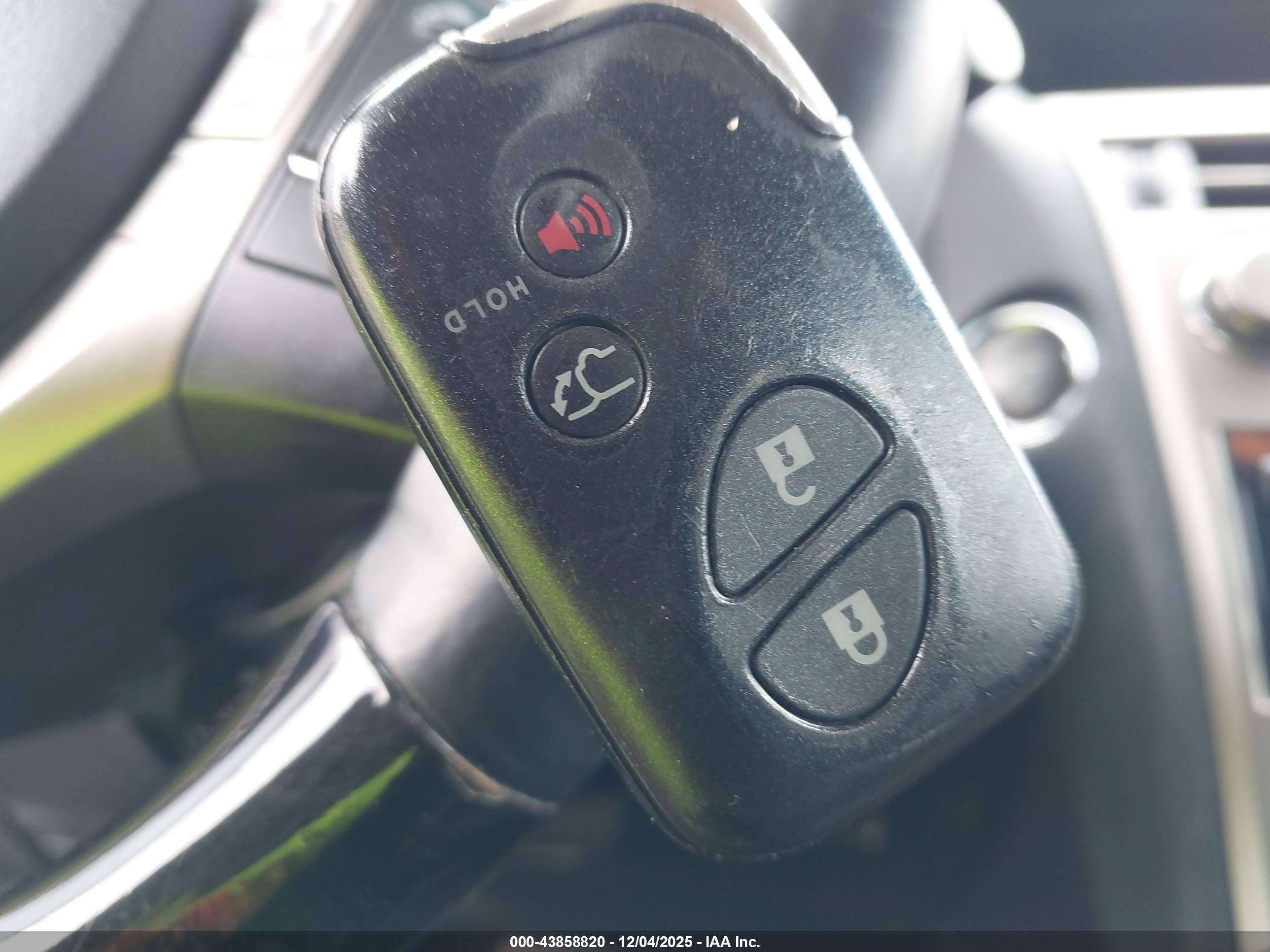 LEXUS RX image 11