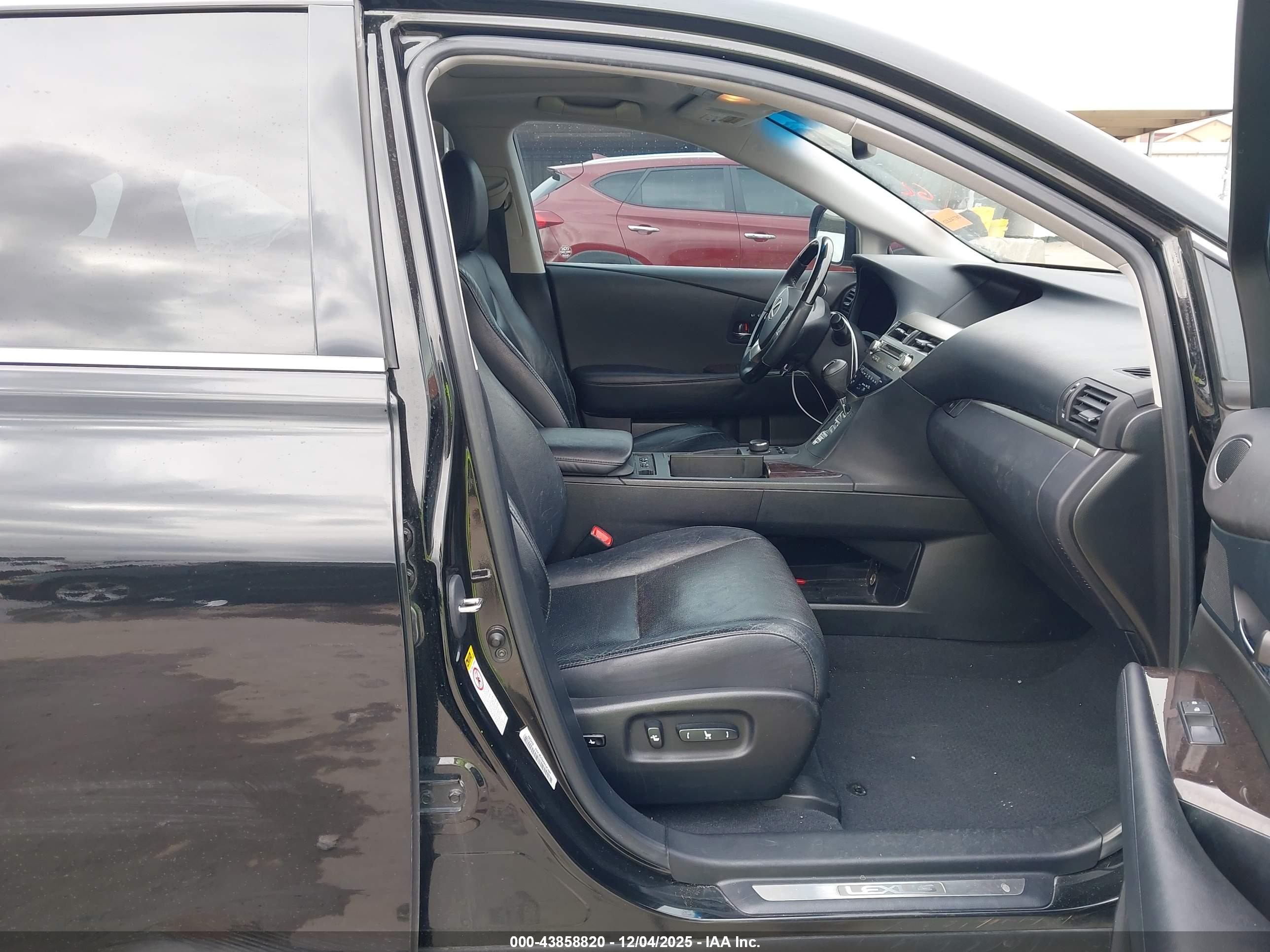 LEXUS RX image 5