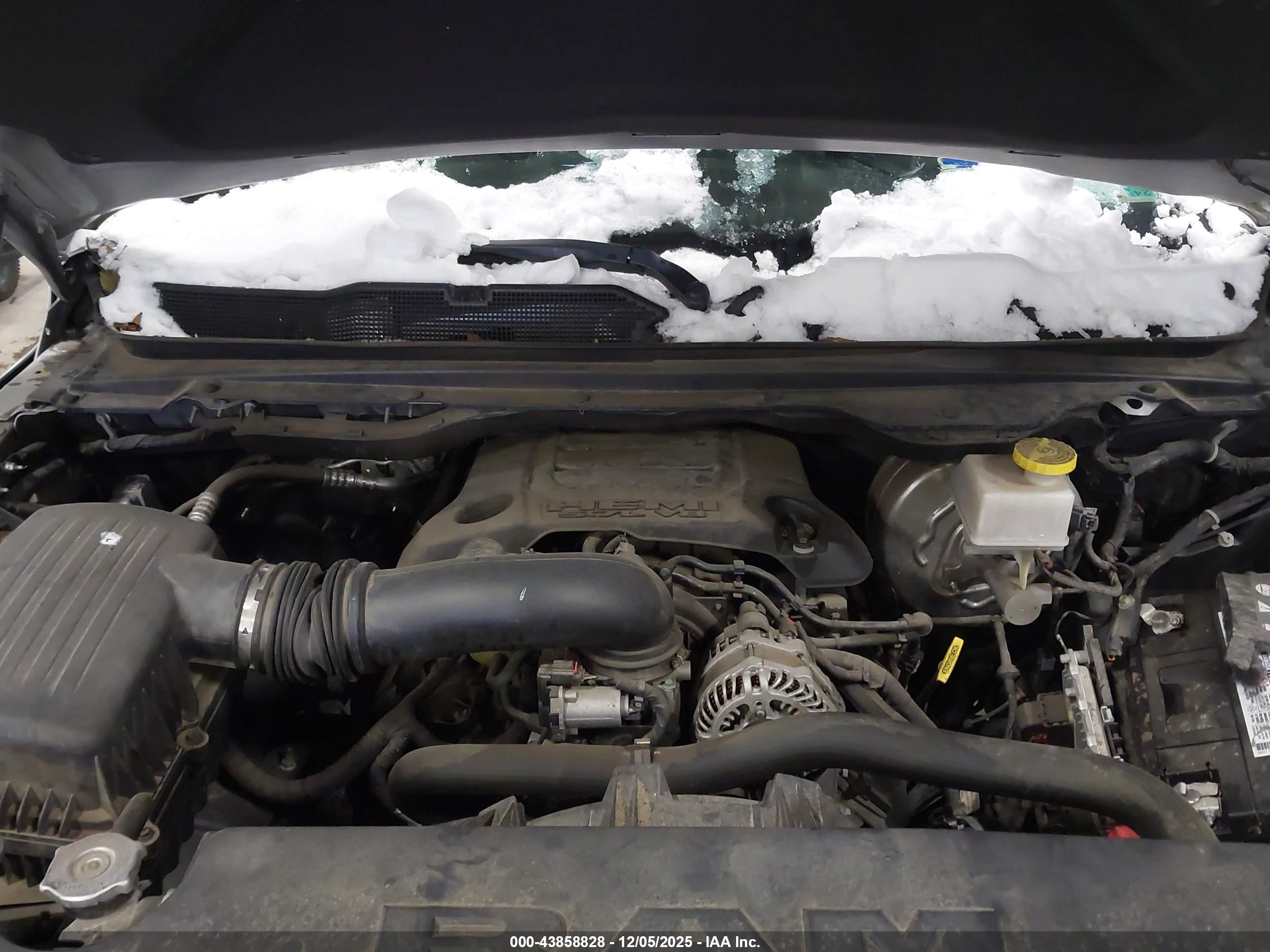 RAM 1500 image 10