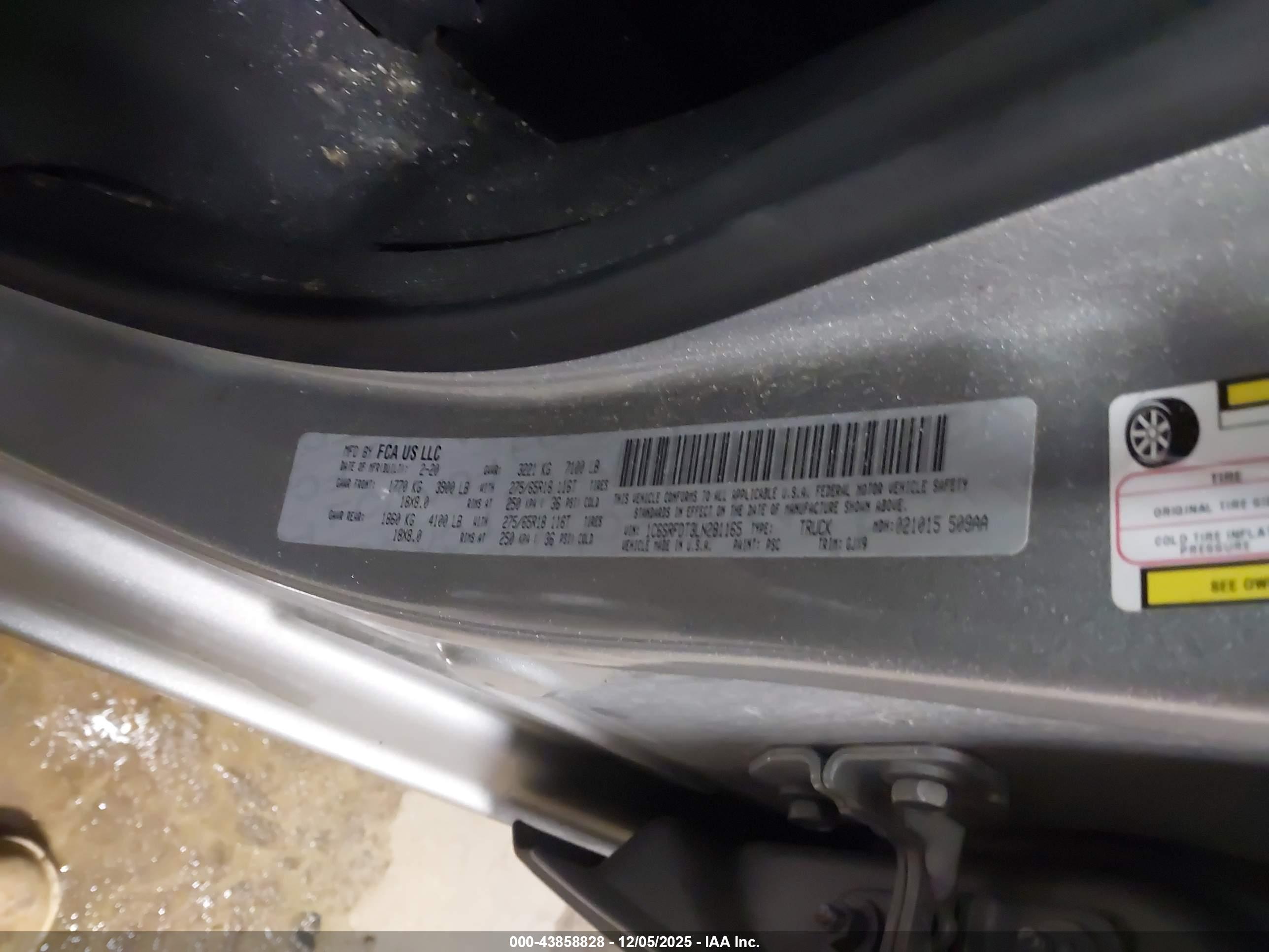 RAM 1500 image 9
