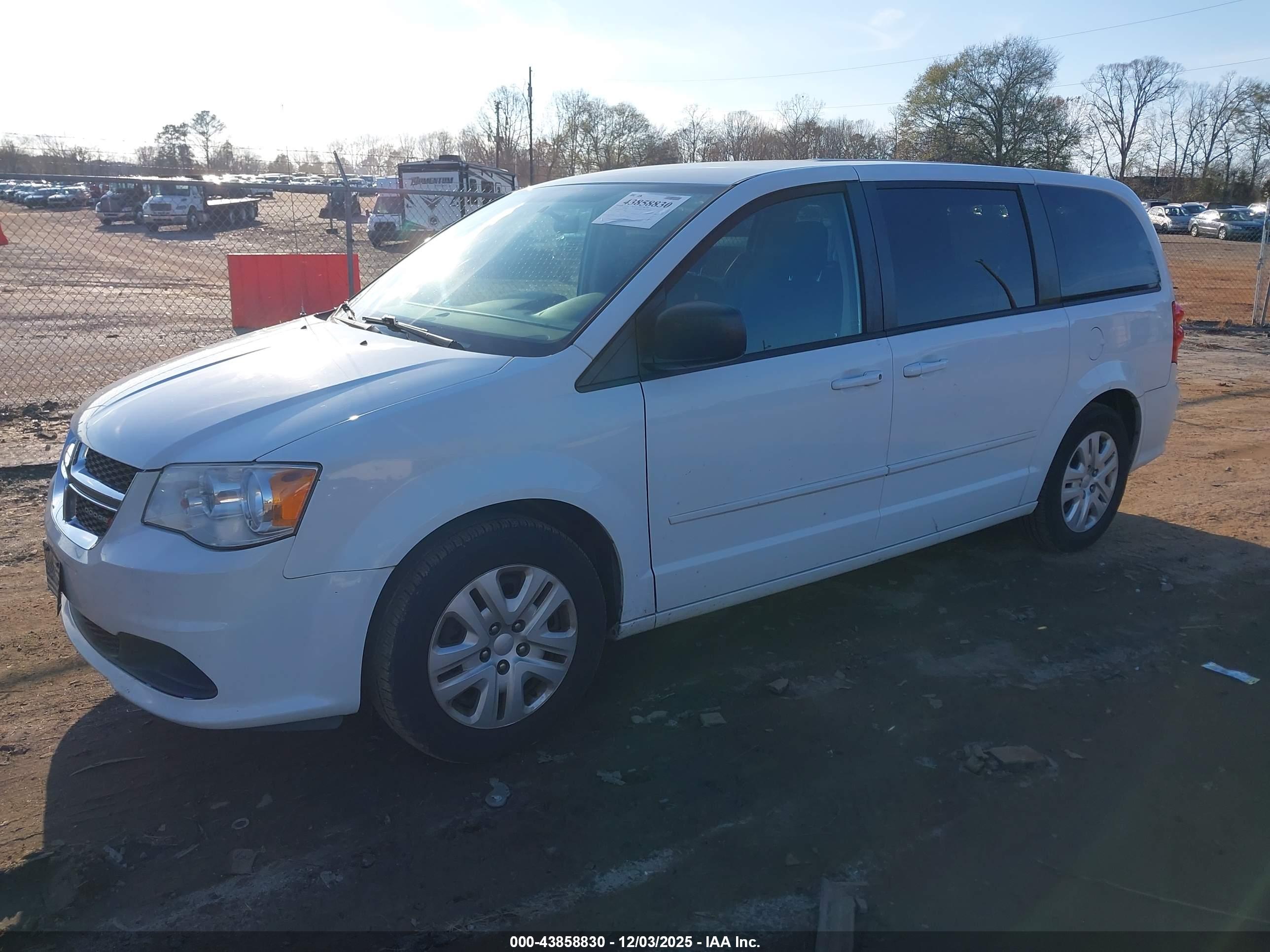 DODGE GRAND image 2