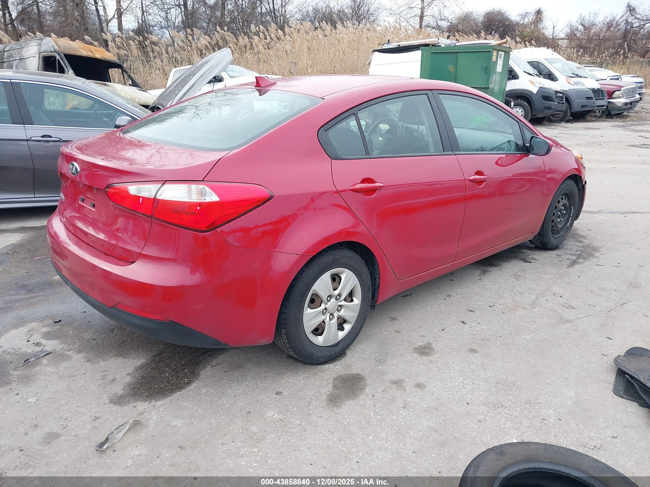 KIA FORTE image 4