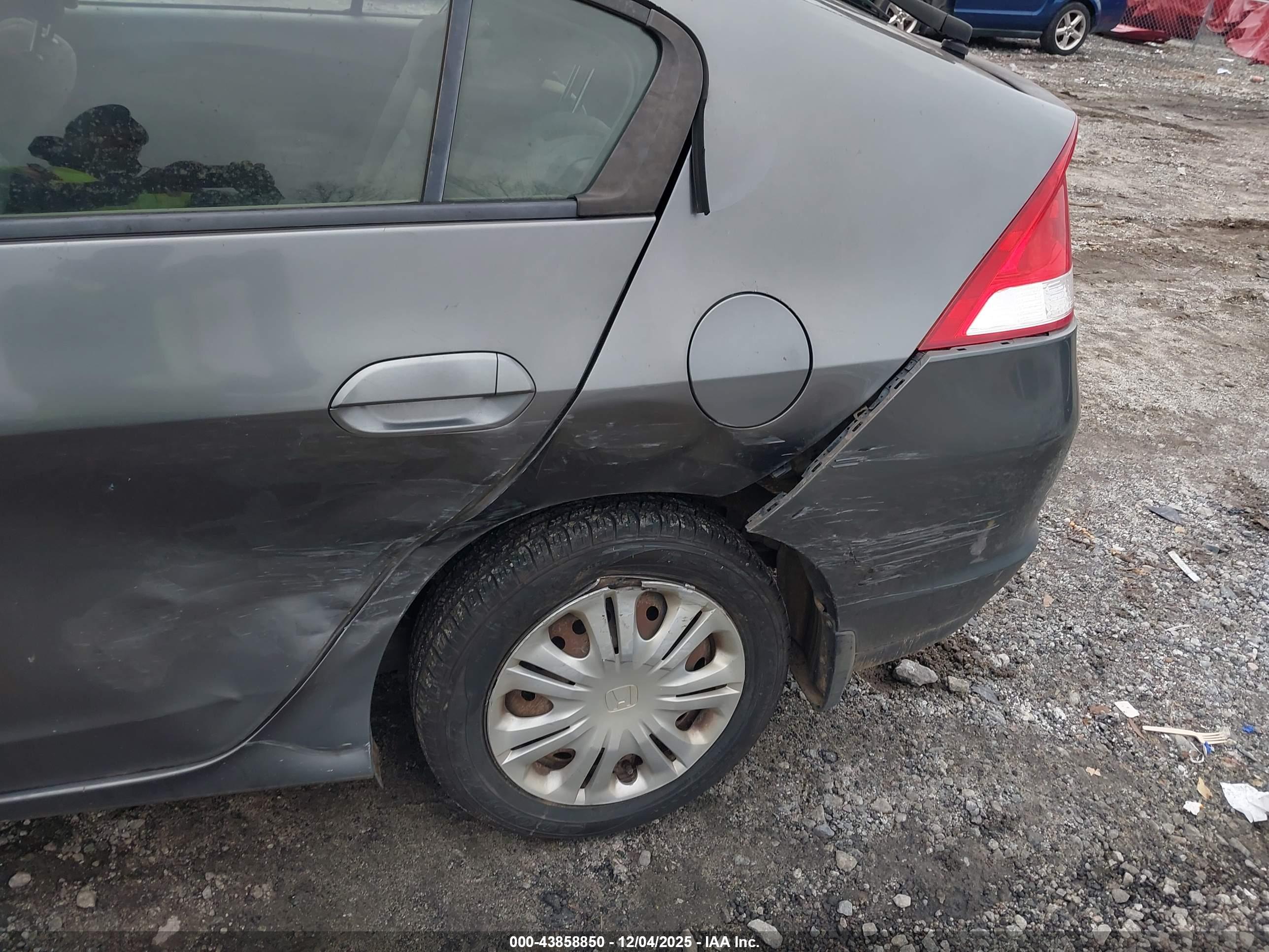 HONDA INSIGHT image 6