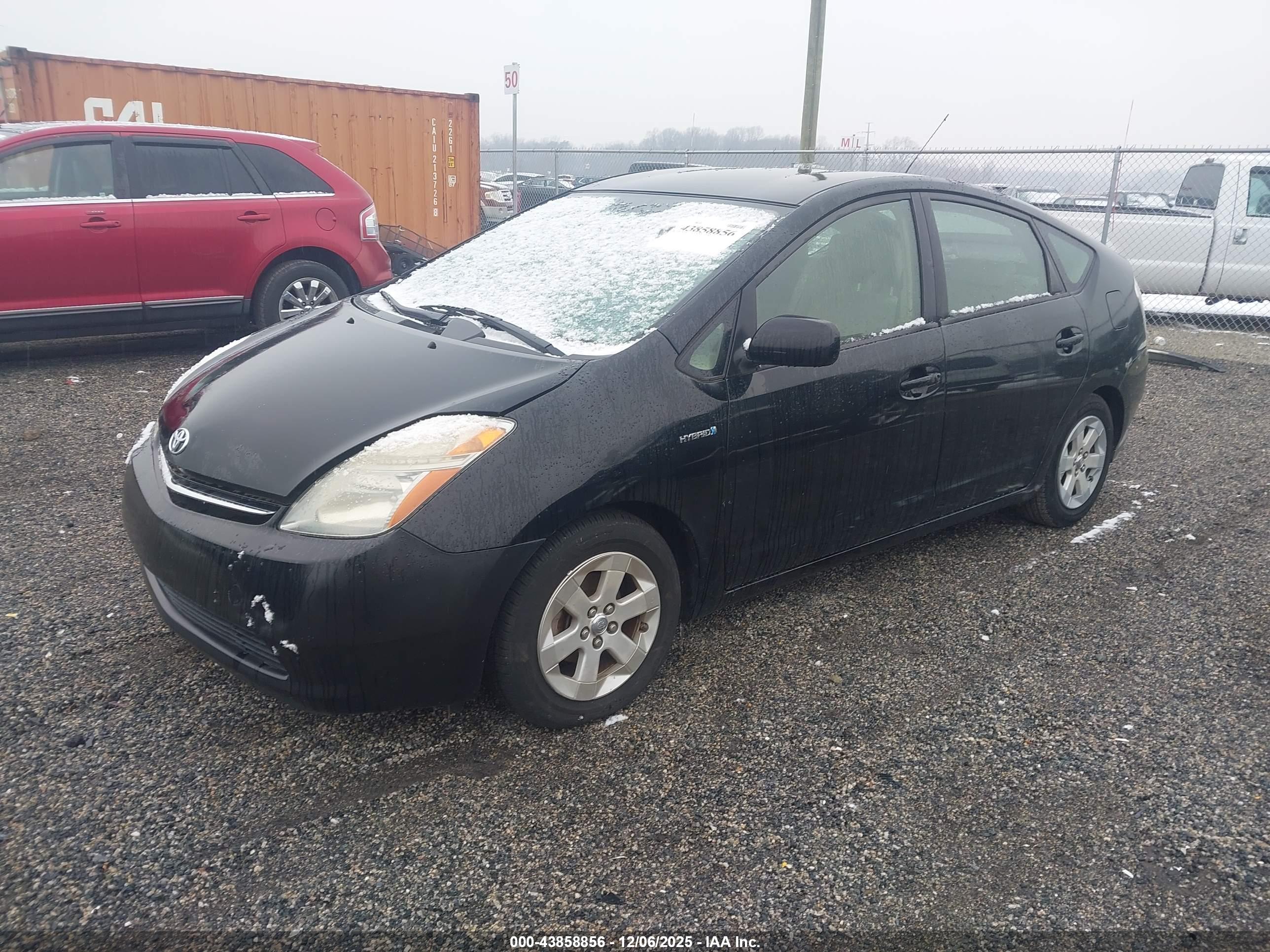 TOYOTA PRIUS image 2
