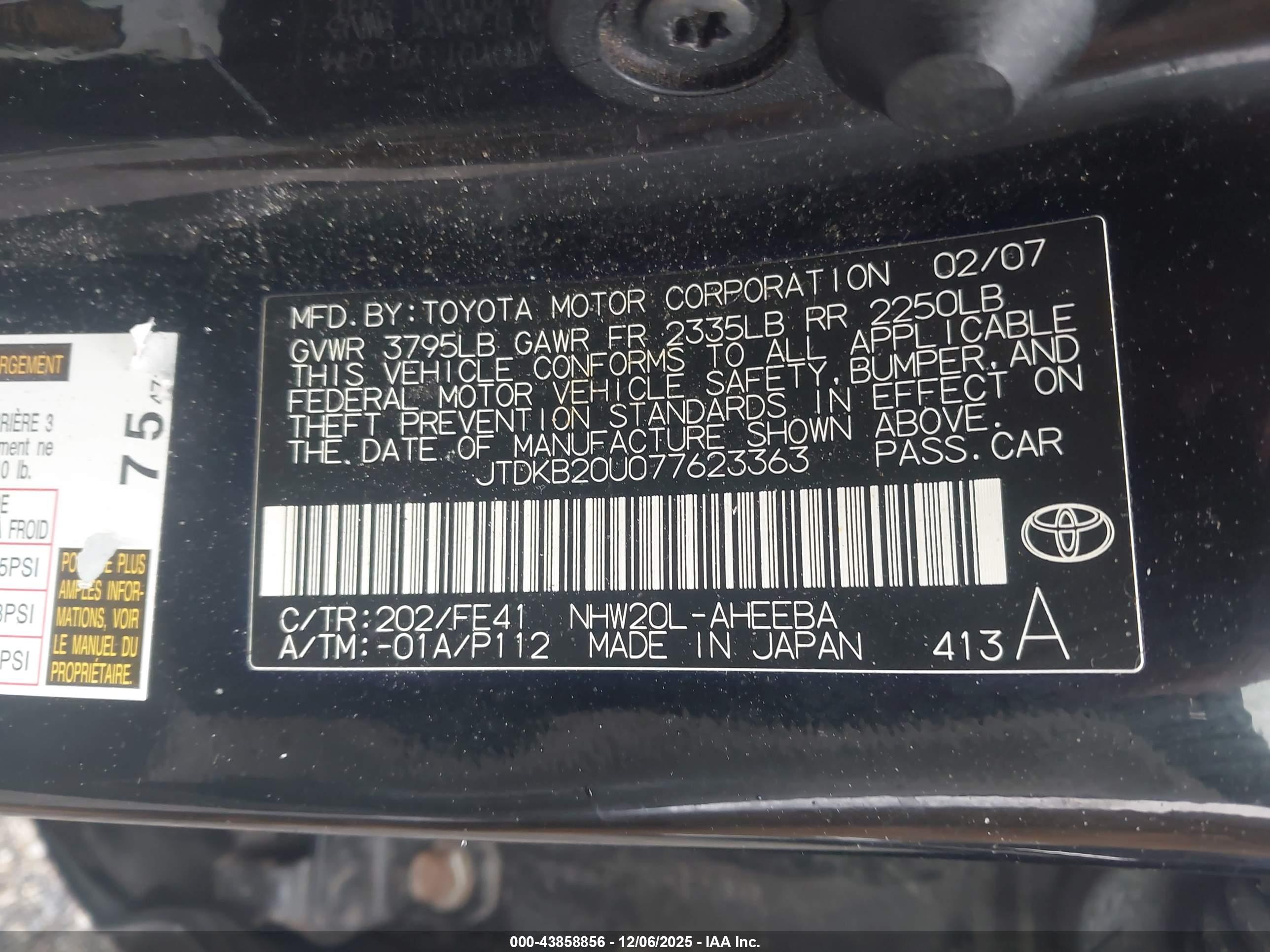 TOYOTA PRIUS image 9