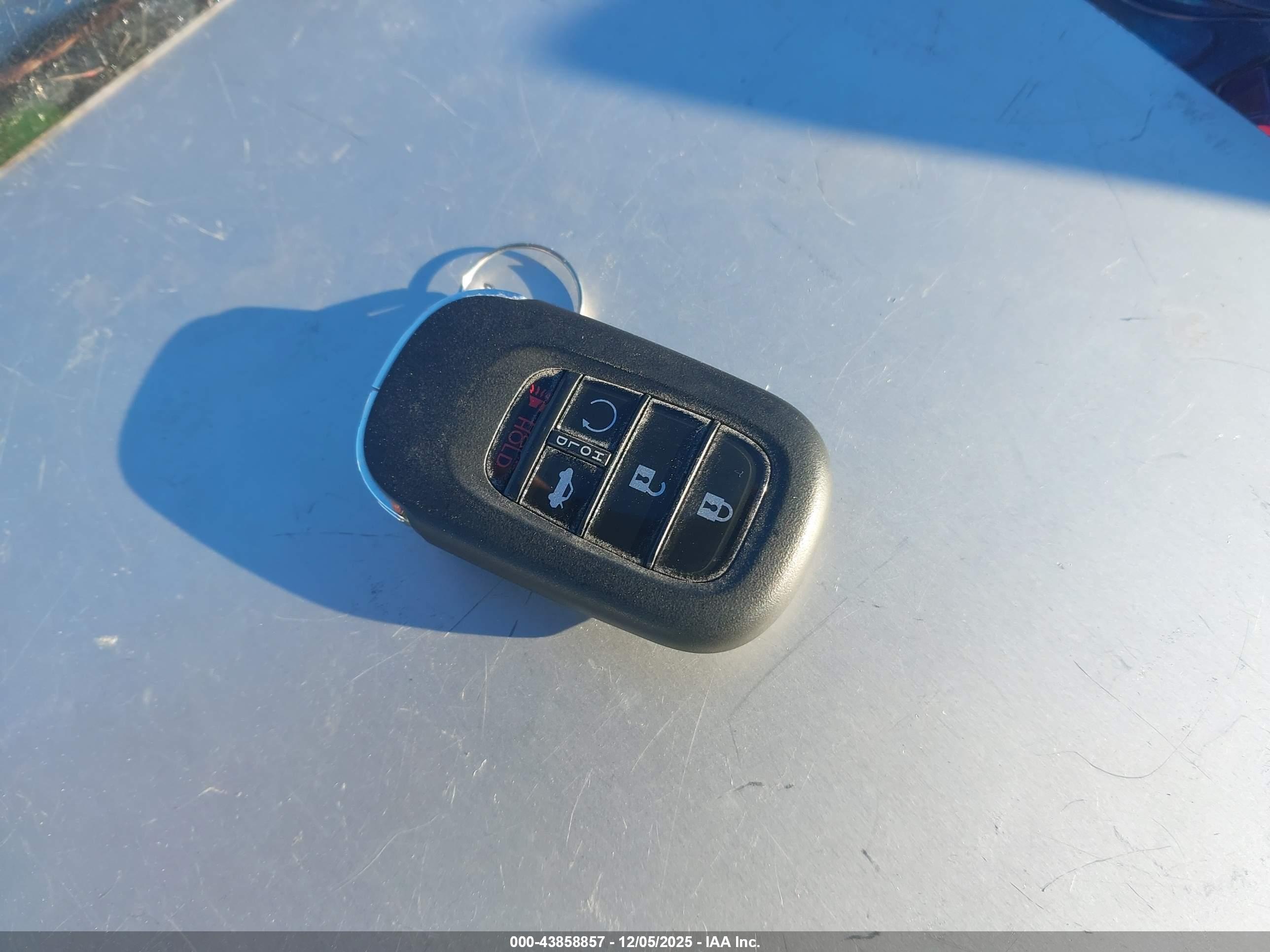 HONDA ACCORD image 11