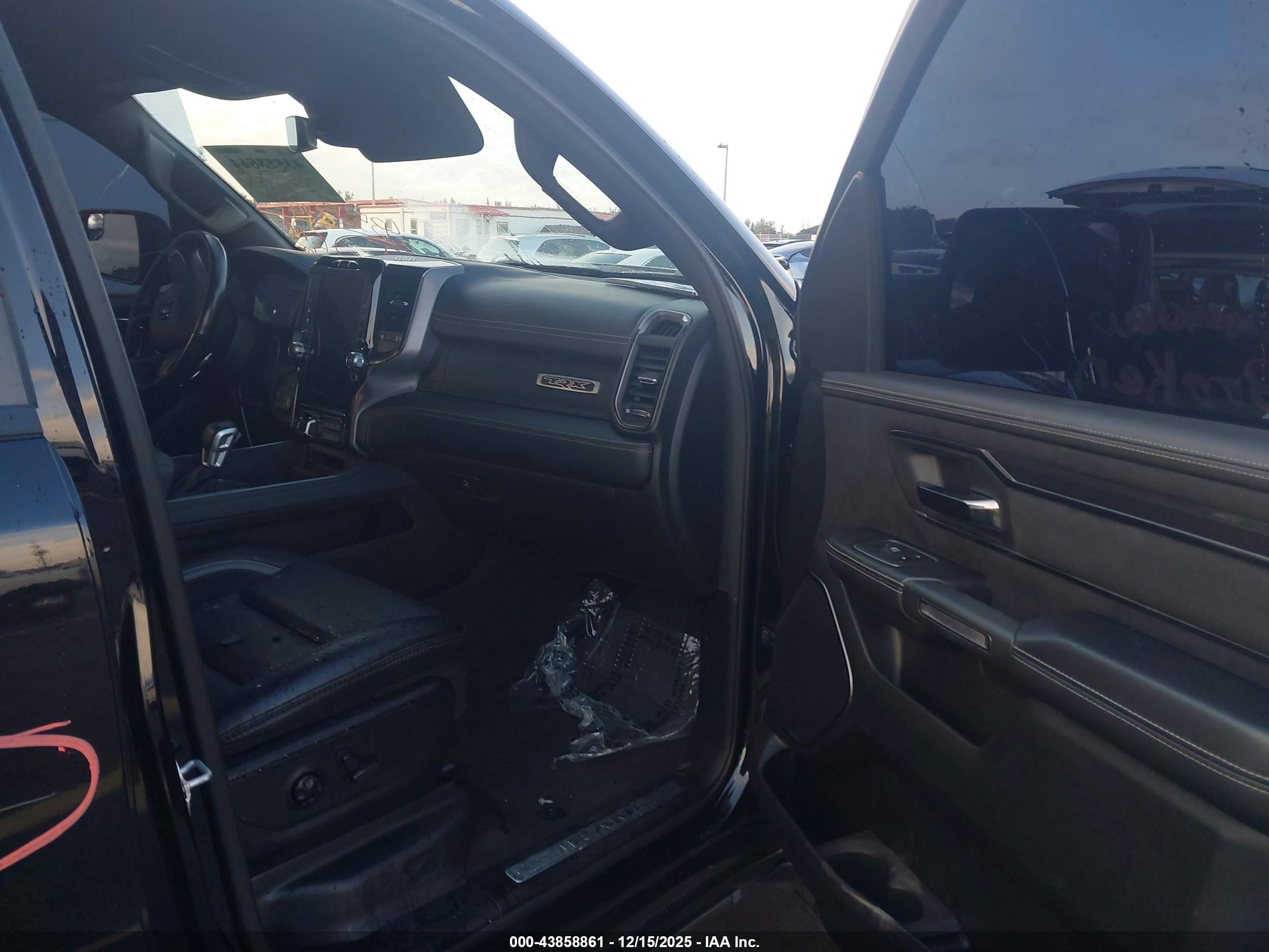 RAM 1500 image 5
