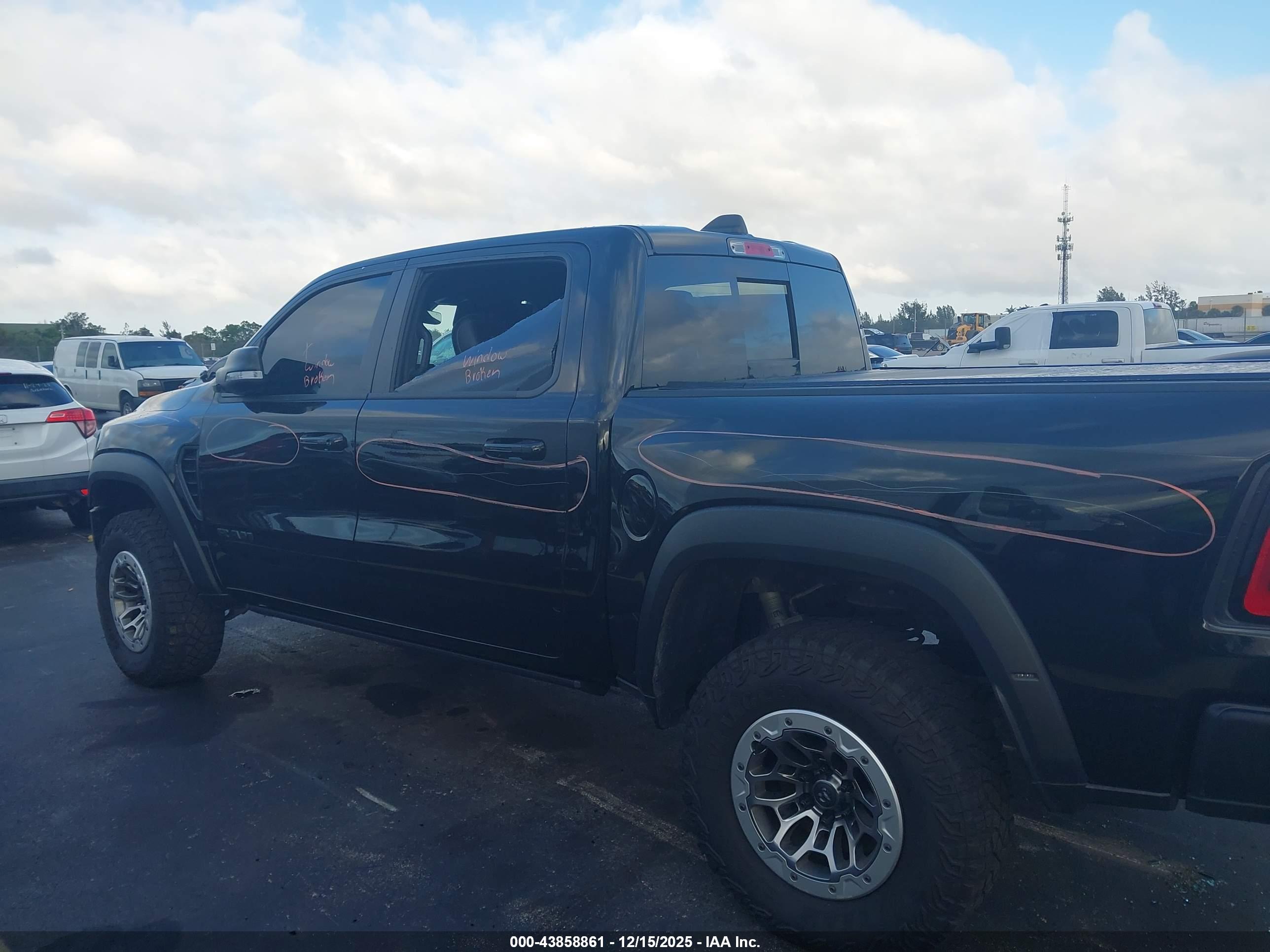 RAM 1500 image 6
