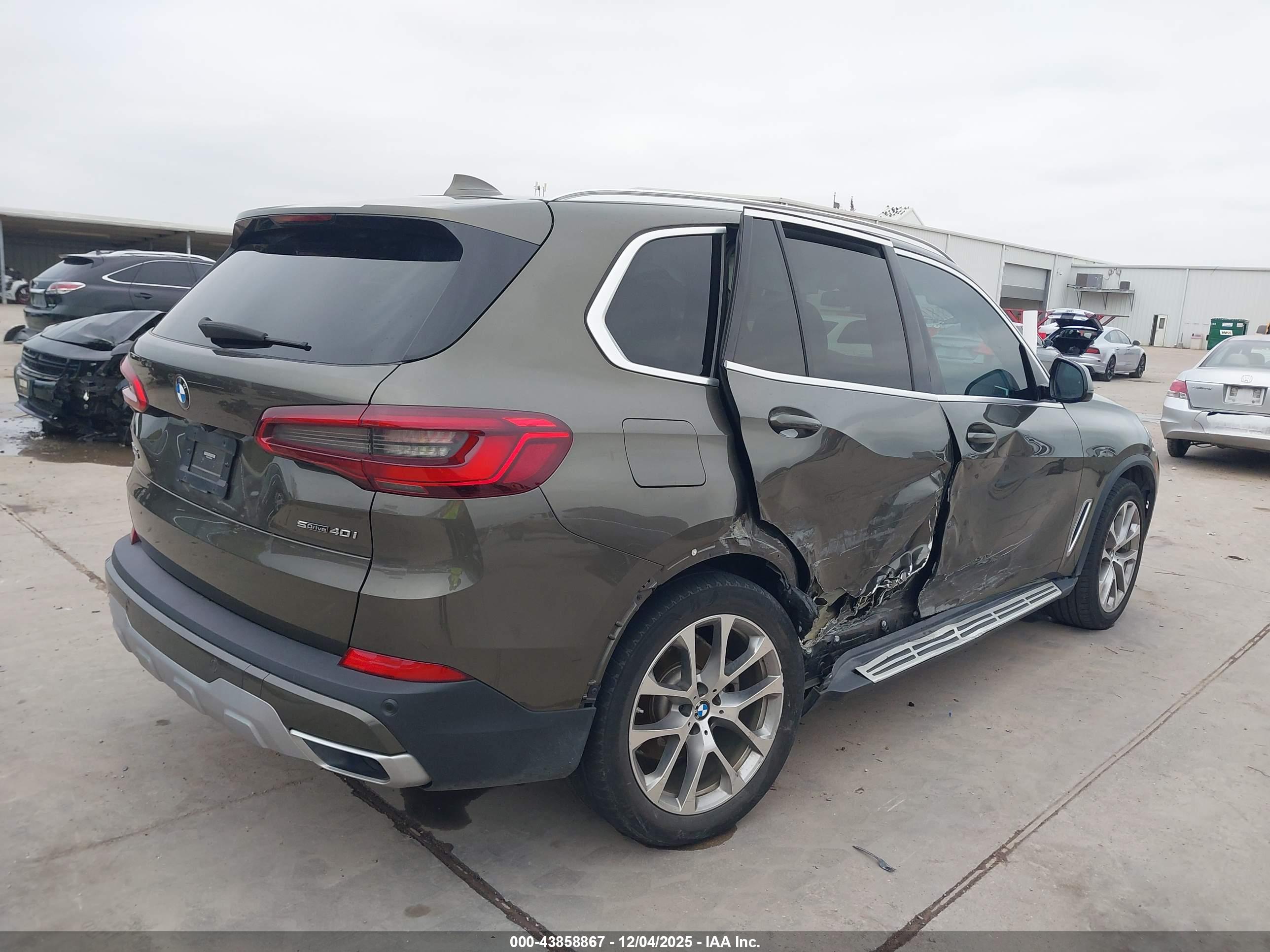 BMW X5 image 4