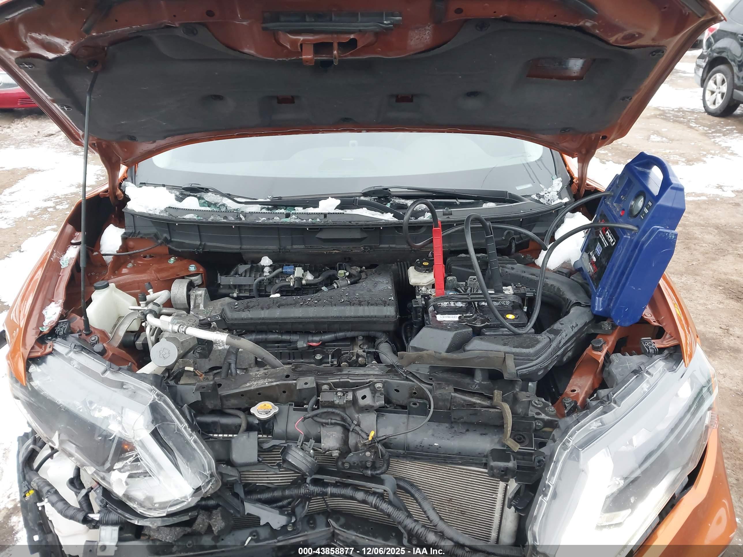 NISSAN ROGUE image 10