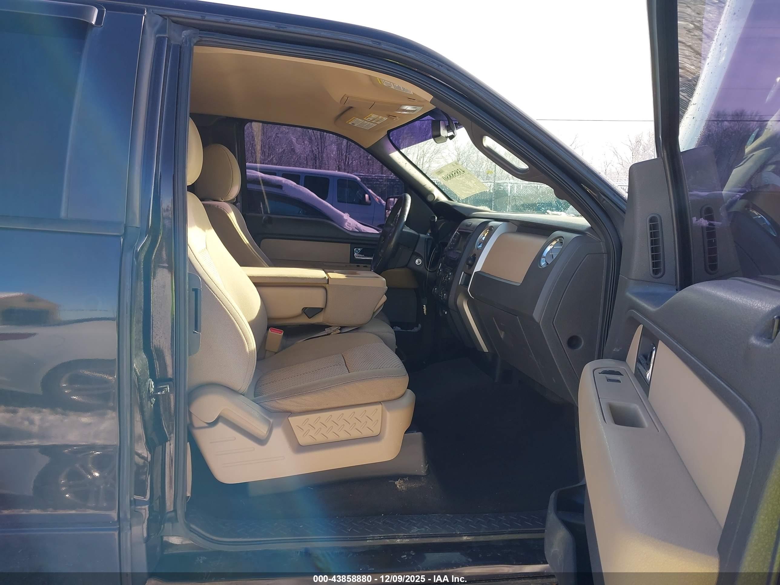 FORD F-150 image 5