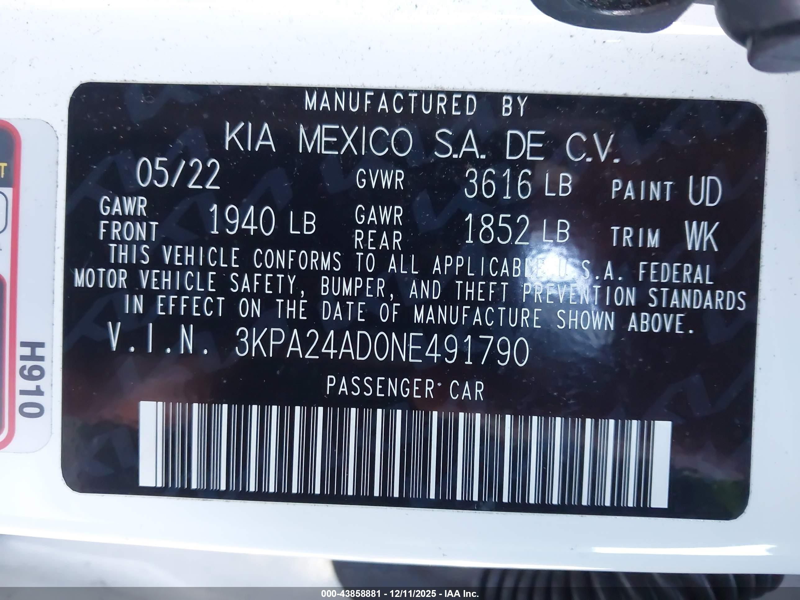 KIA RIO image 9