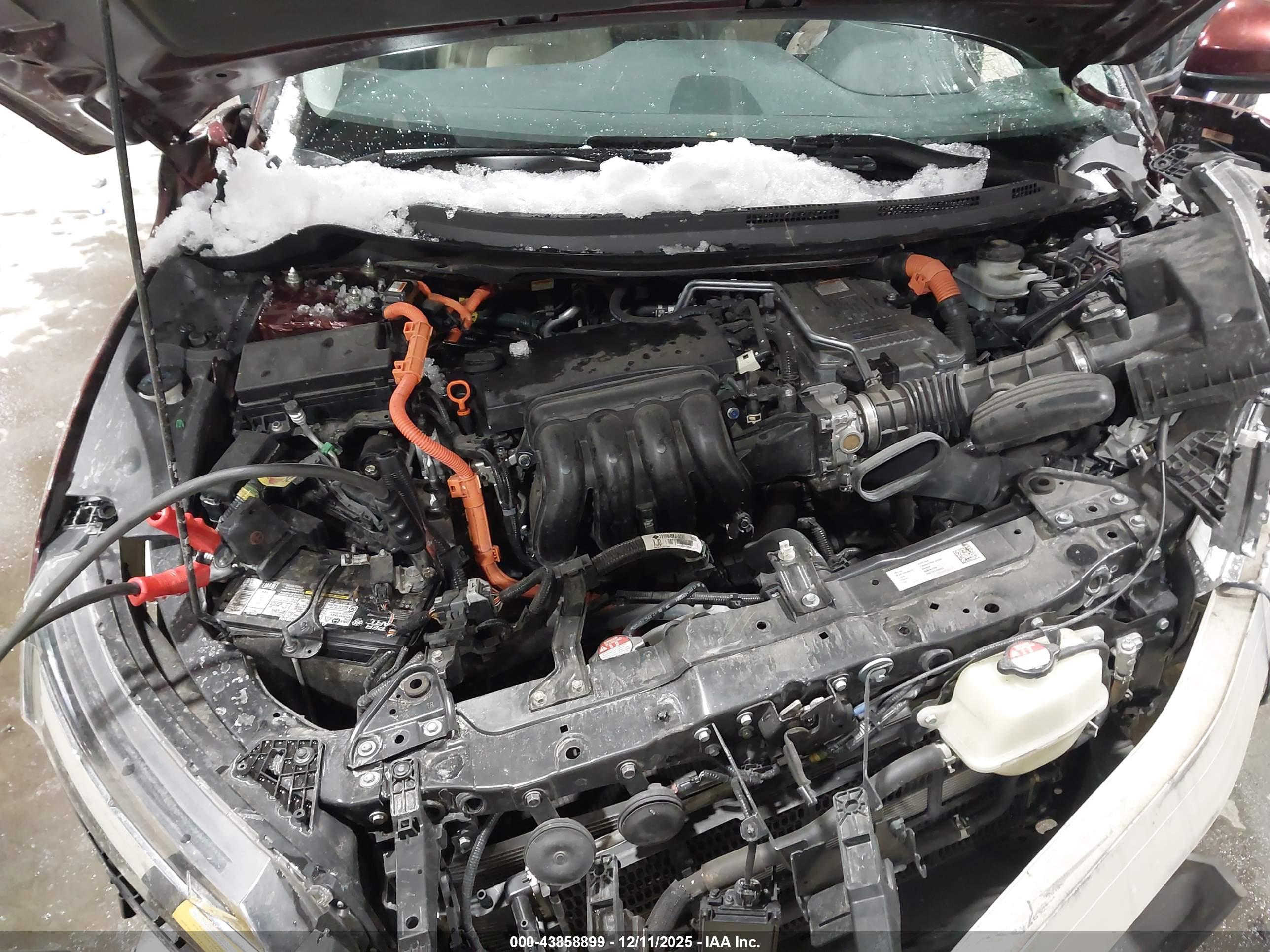 HONDA CLARITY image 10