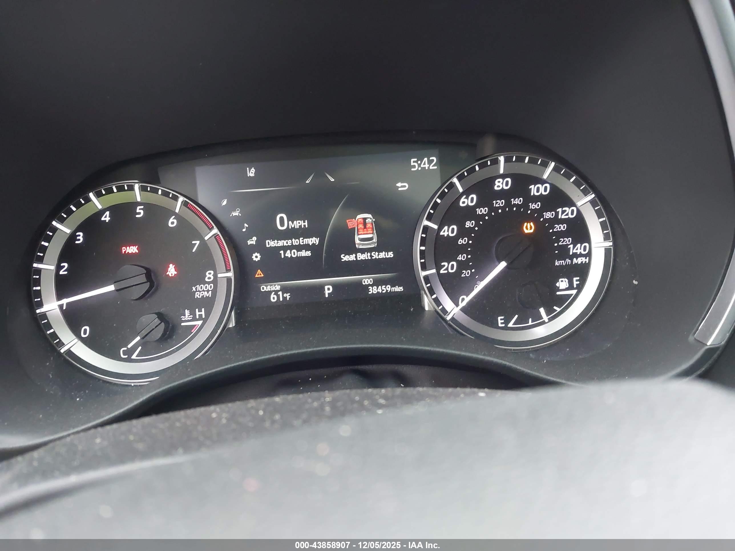 TOYOTA HIGHLANDER image 7