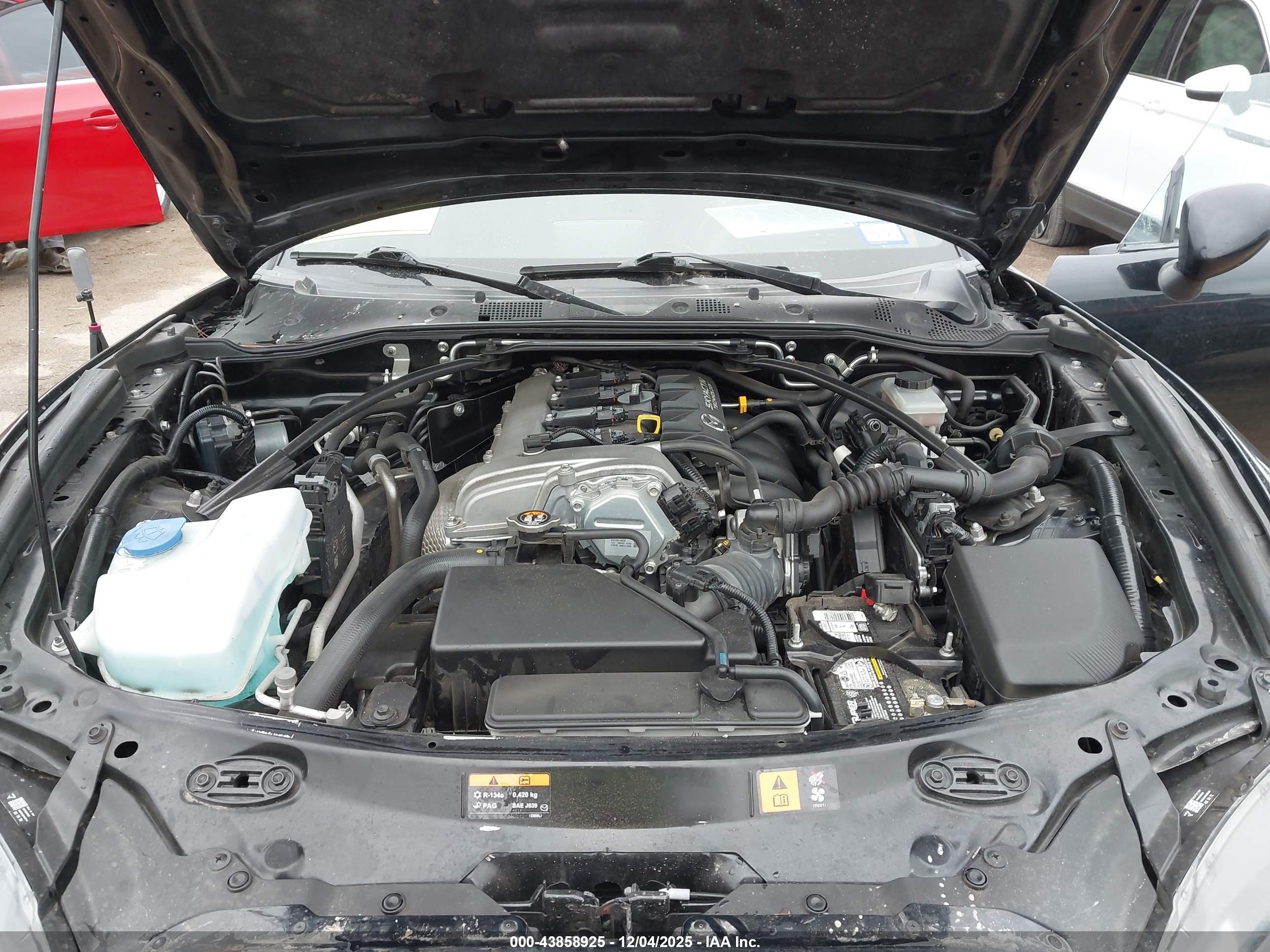MAZDA MX-5 image 10