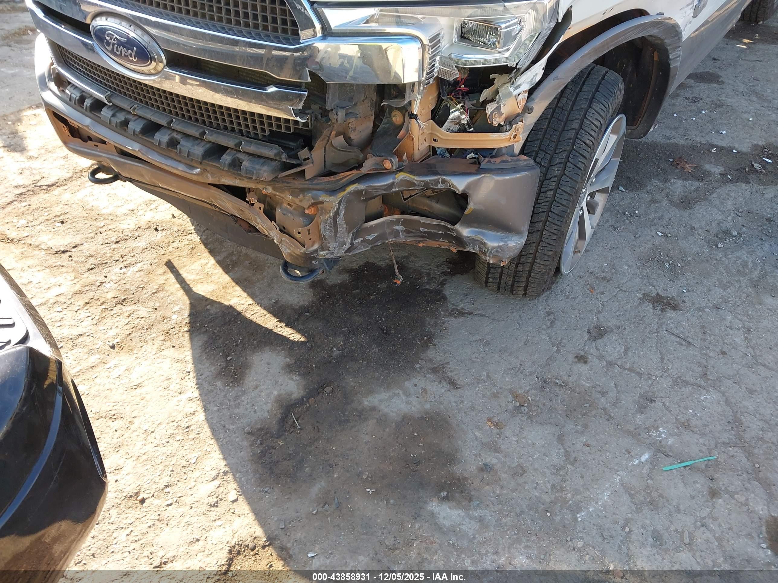FORD F-150 image 6