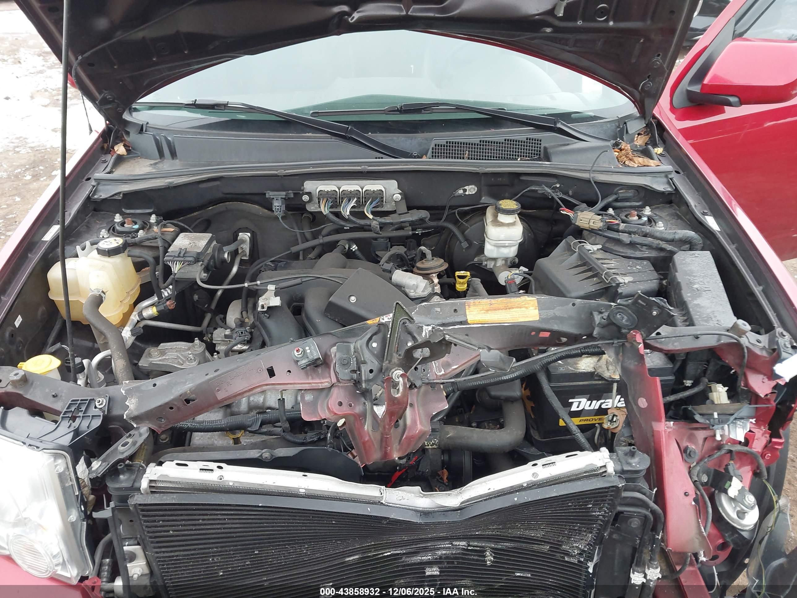 FORD ESCAPE image 10