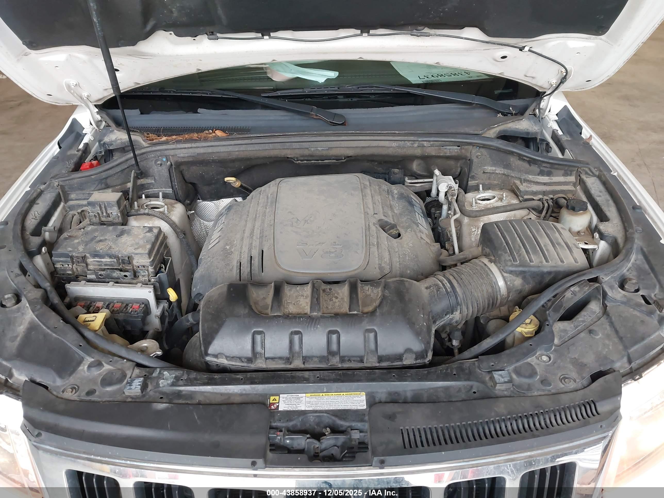 JEEP GRAND image 10