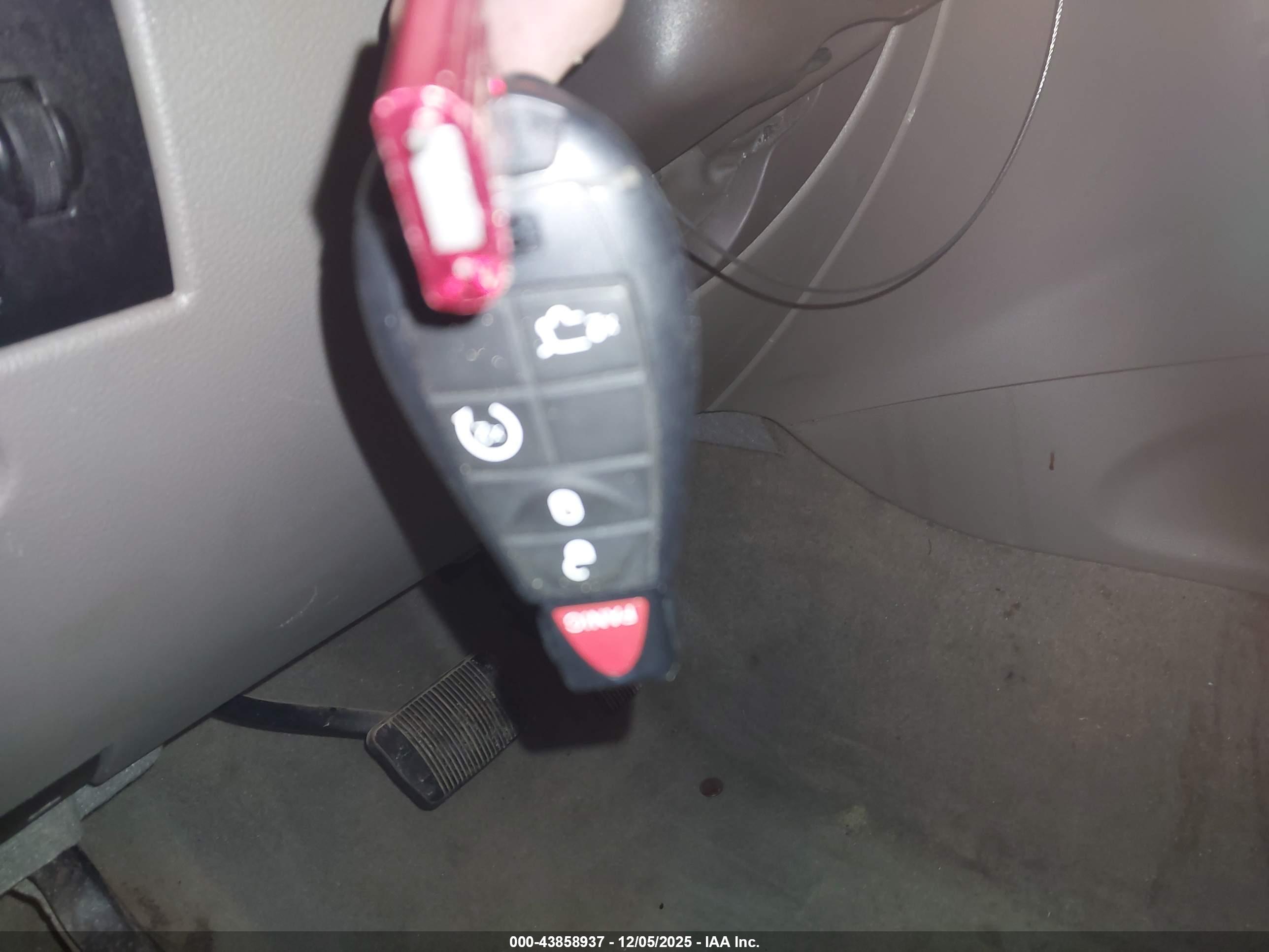 JEEP GRAND image 11