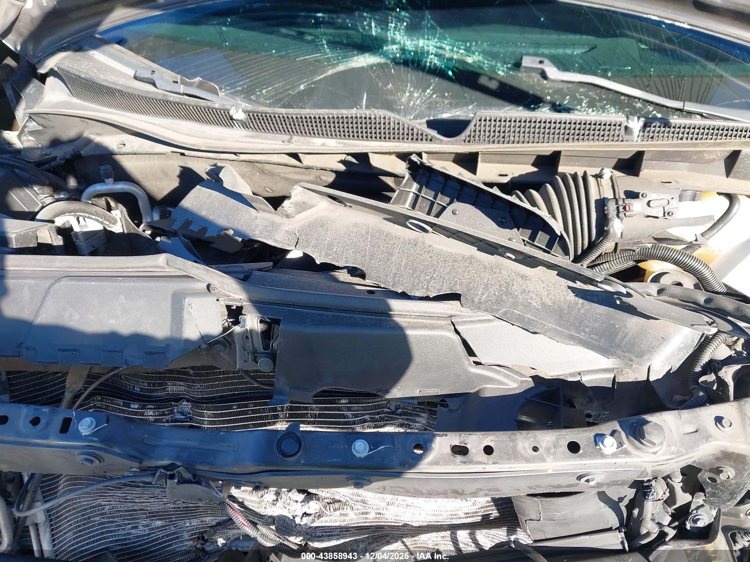 CADILLAC ESCALADE image 10