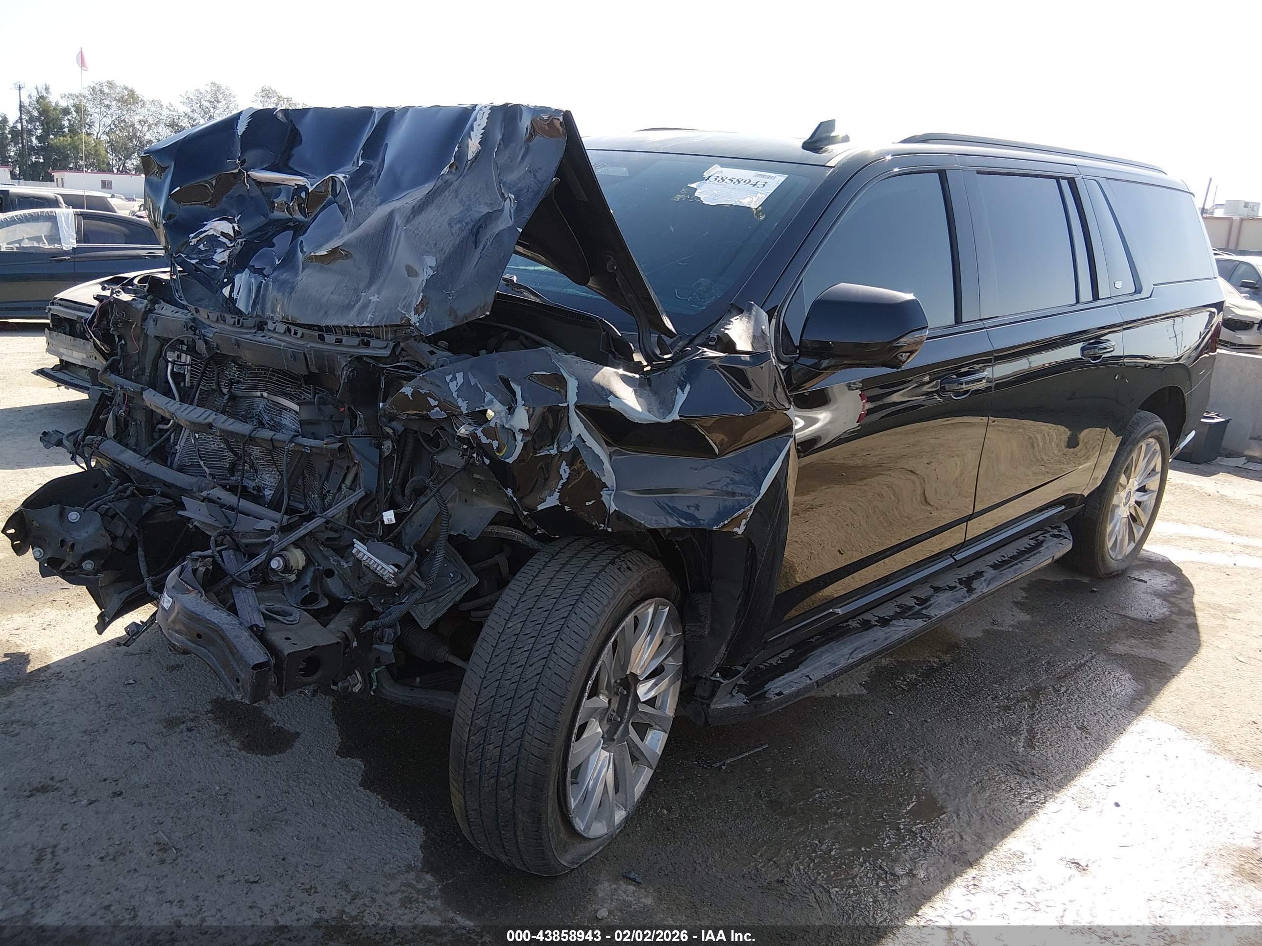 CADILLAC ESCALADE image 2