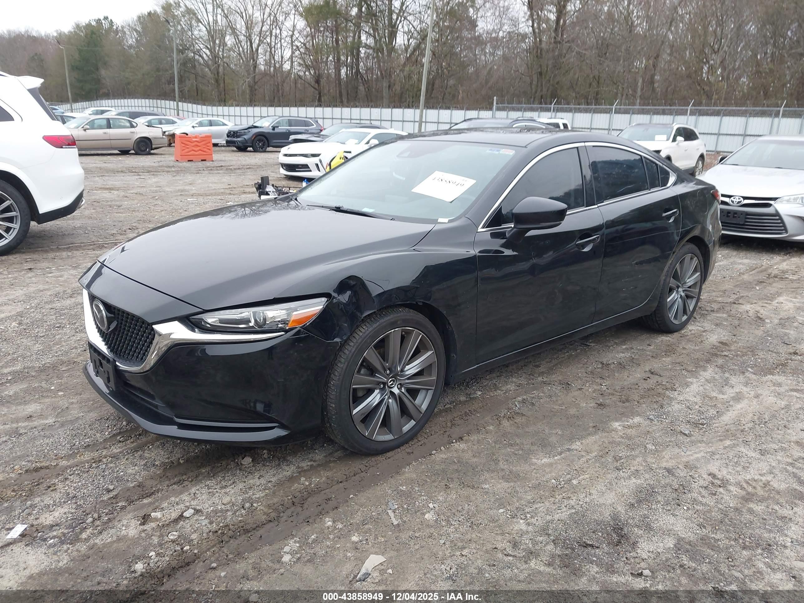 MAZDA MAZDA6 image 2