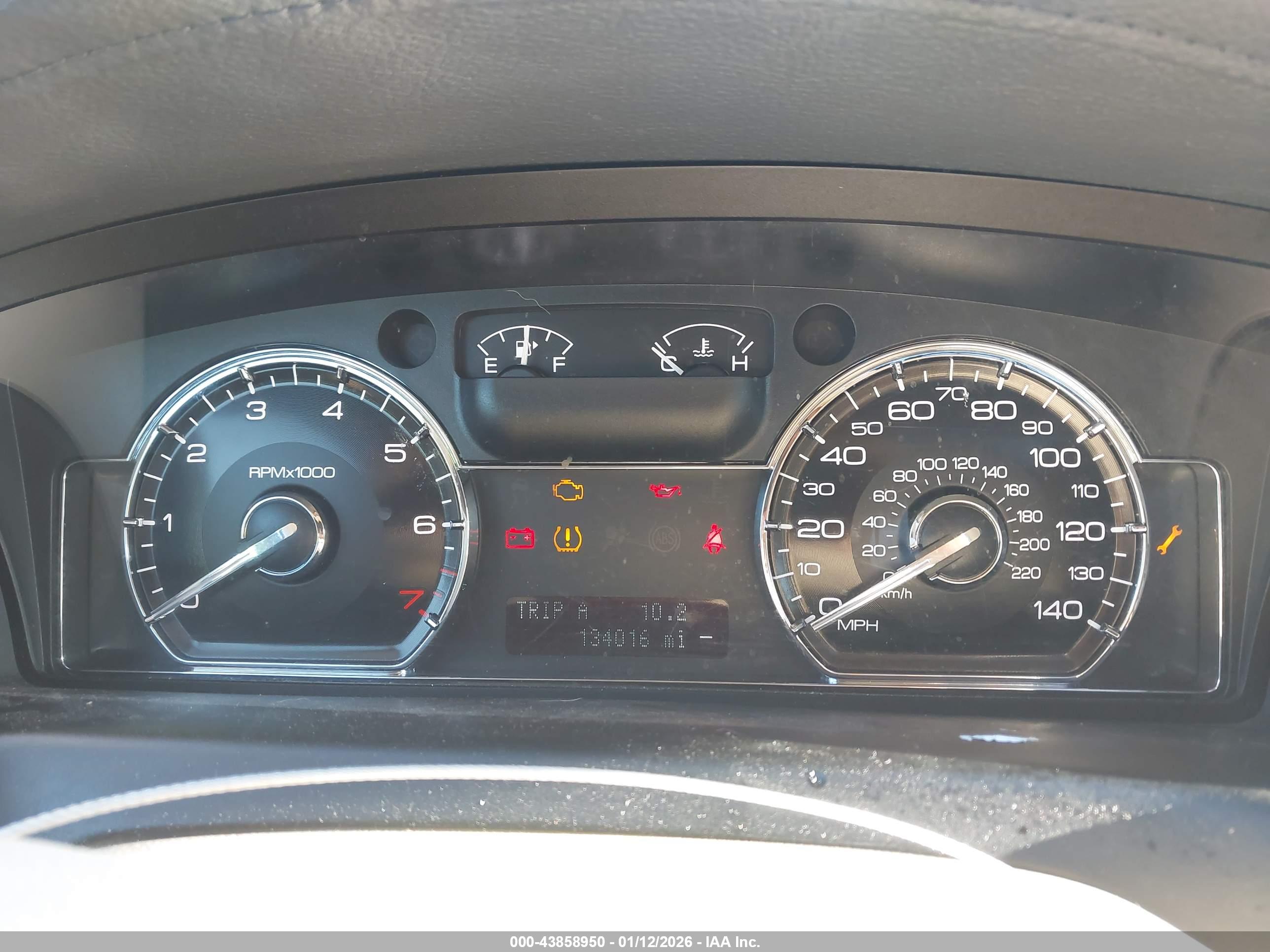 LINCOLN MKS image 7