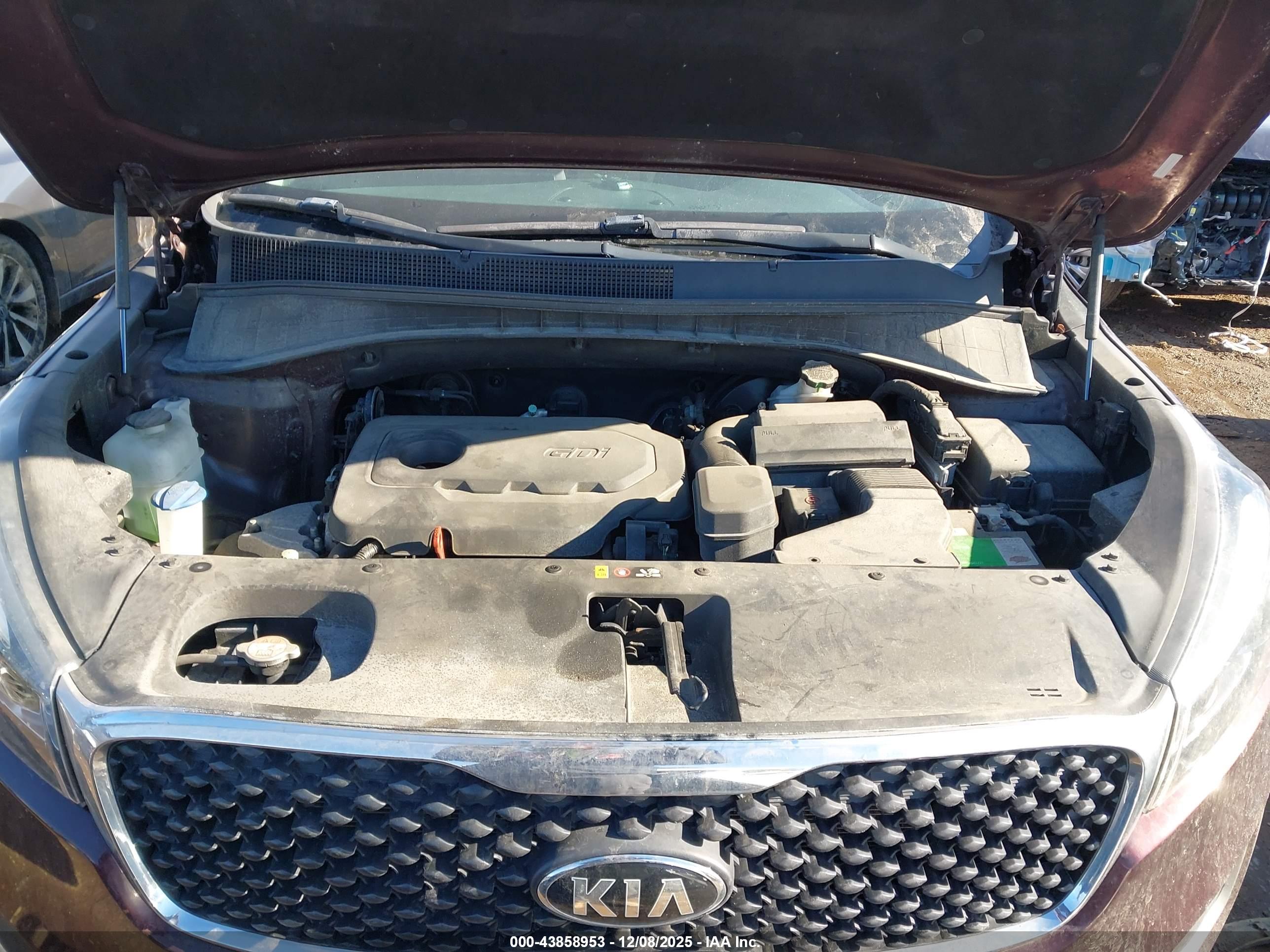 KIA SORENTO image 10