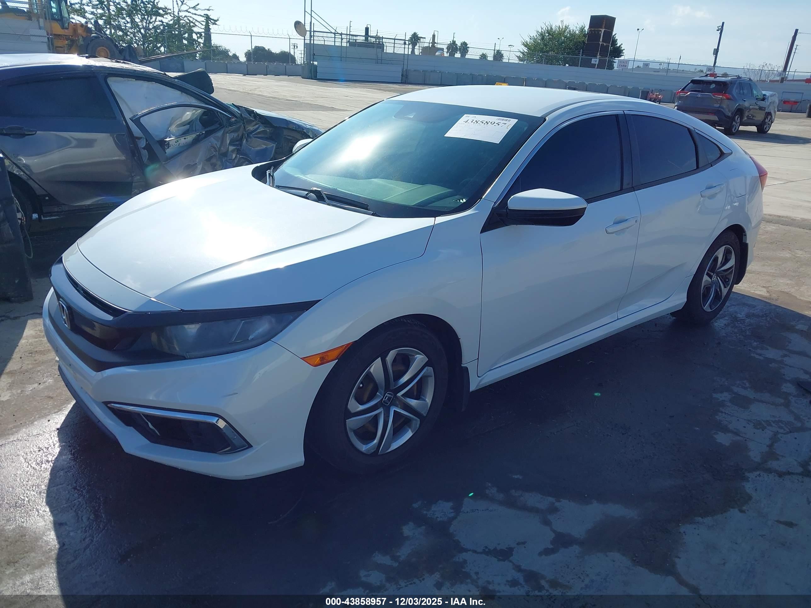 HONDA CIVIC image 2