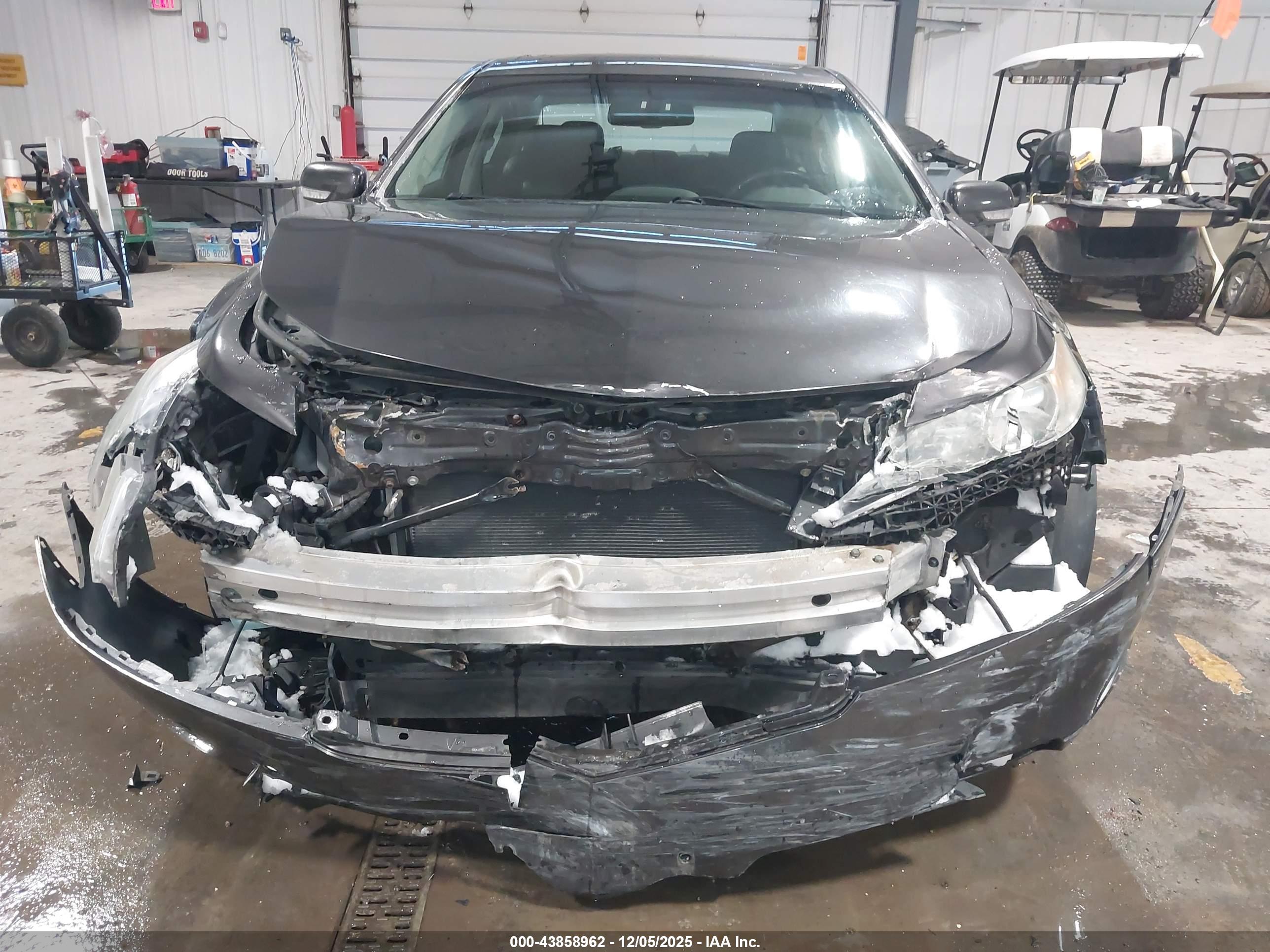 ACURA TL image 6