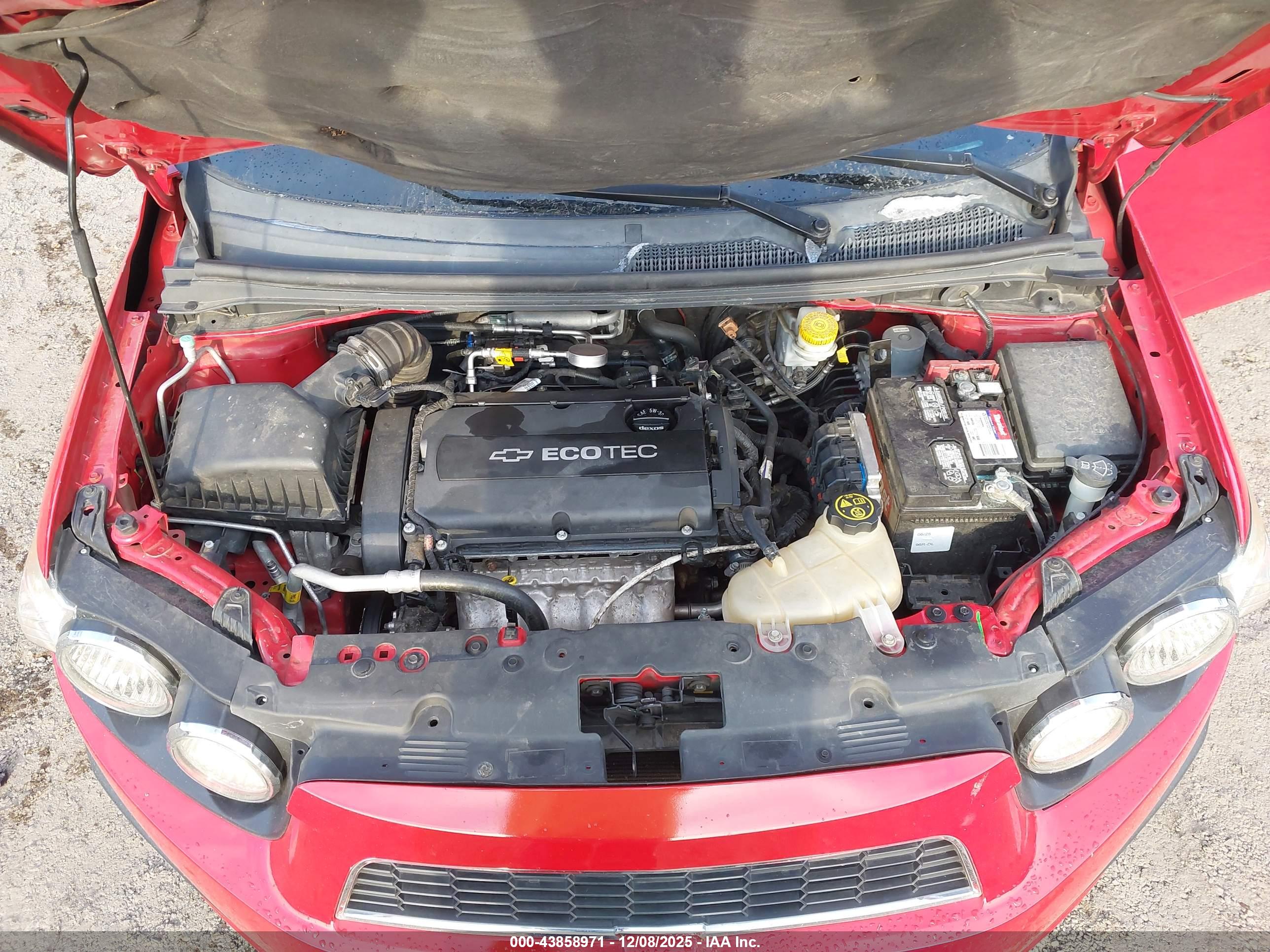 CHEVROLET SONIC image 10
