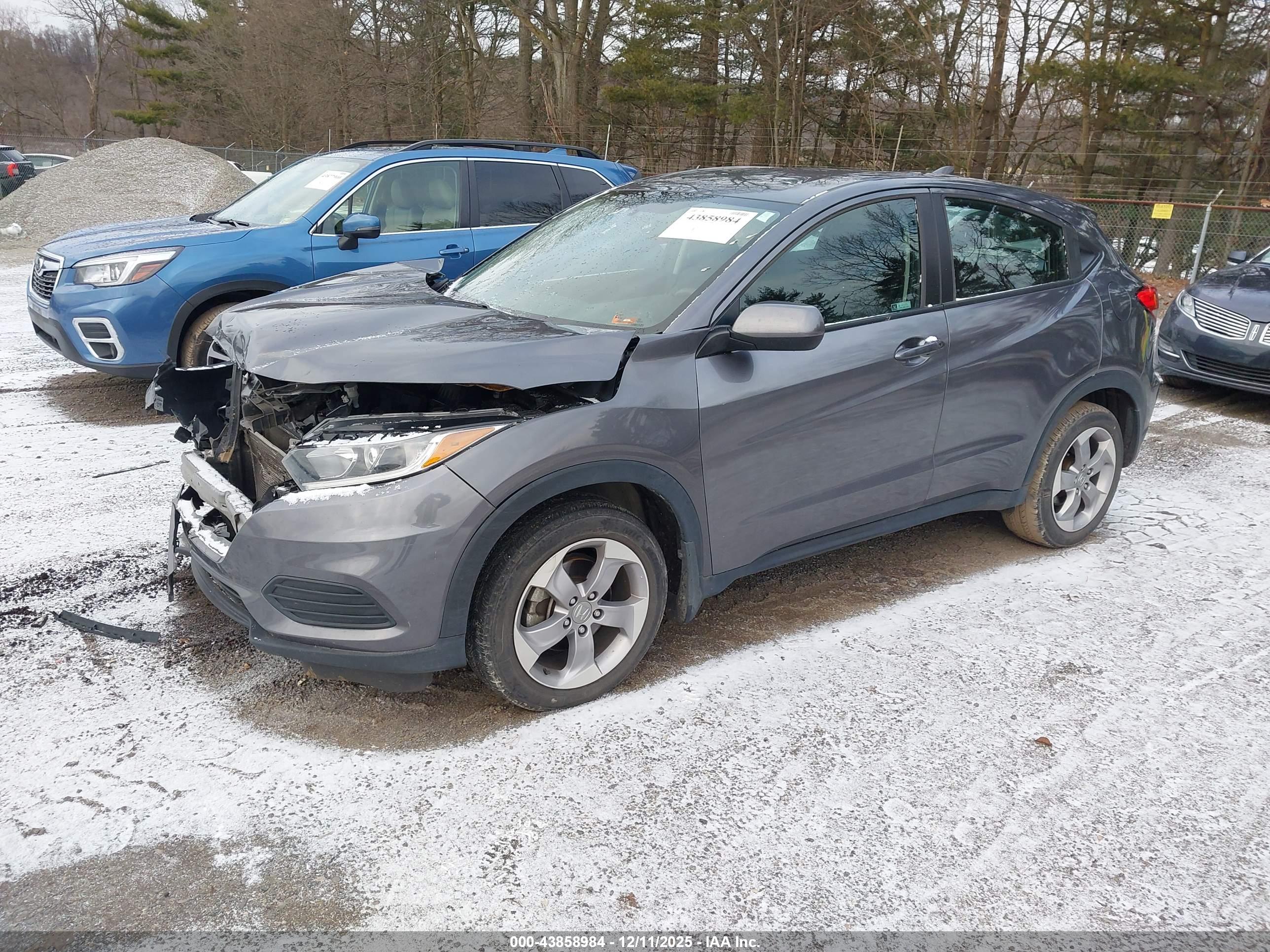 HONDA HR-V image 2