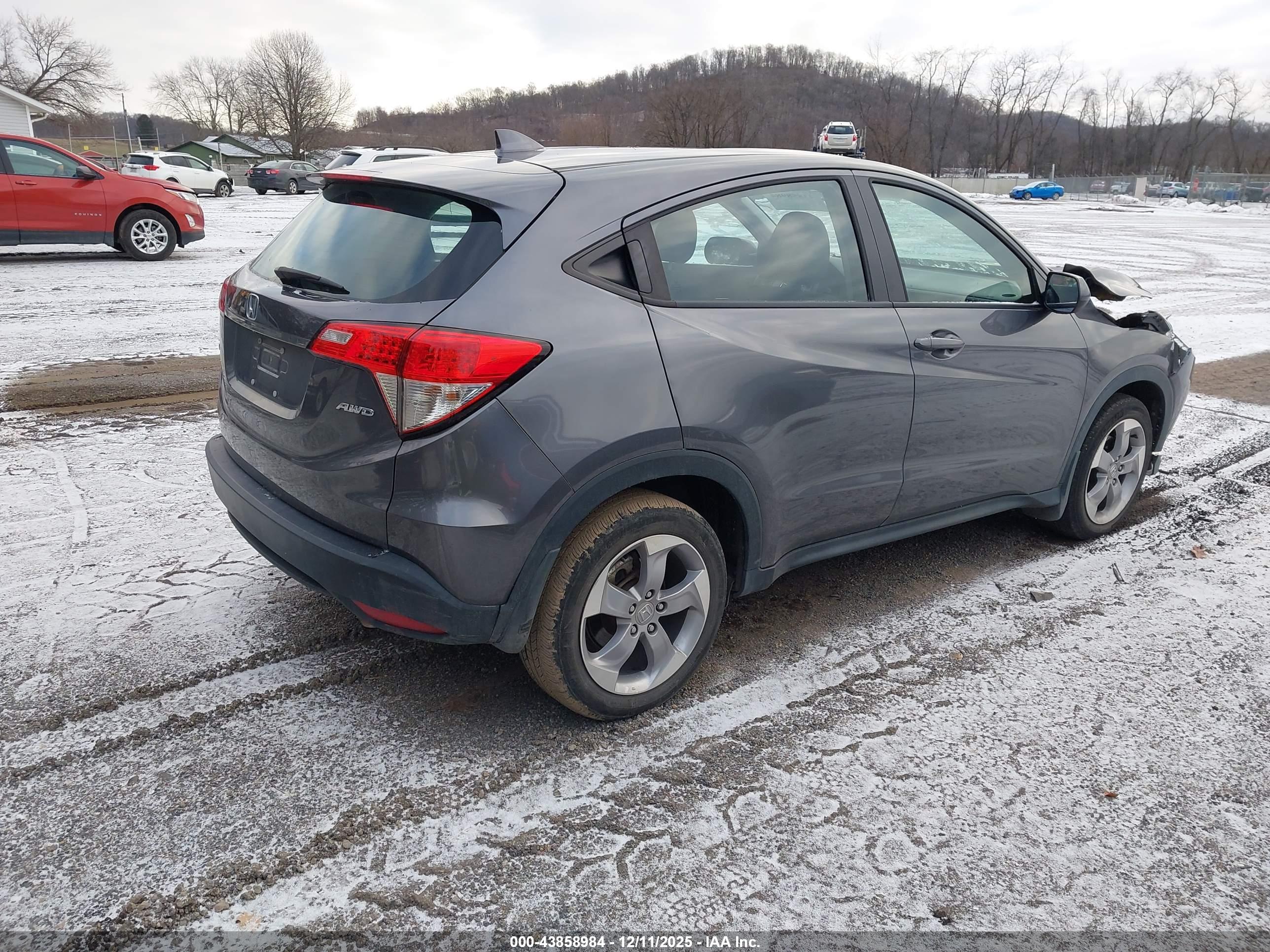 HONDA HR-V image 4