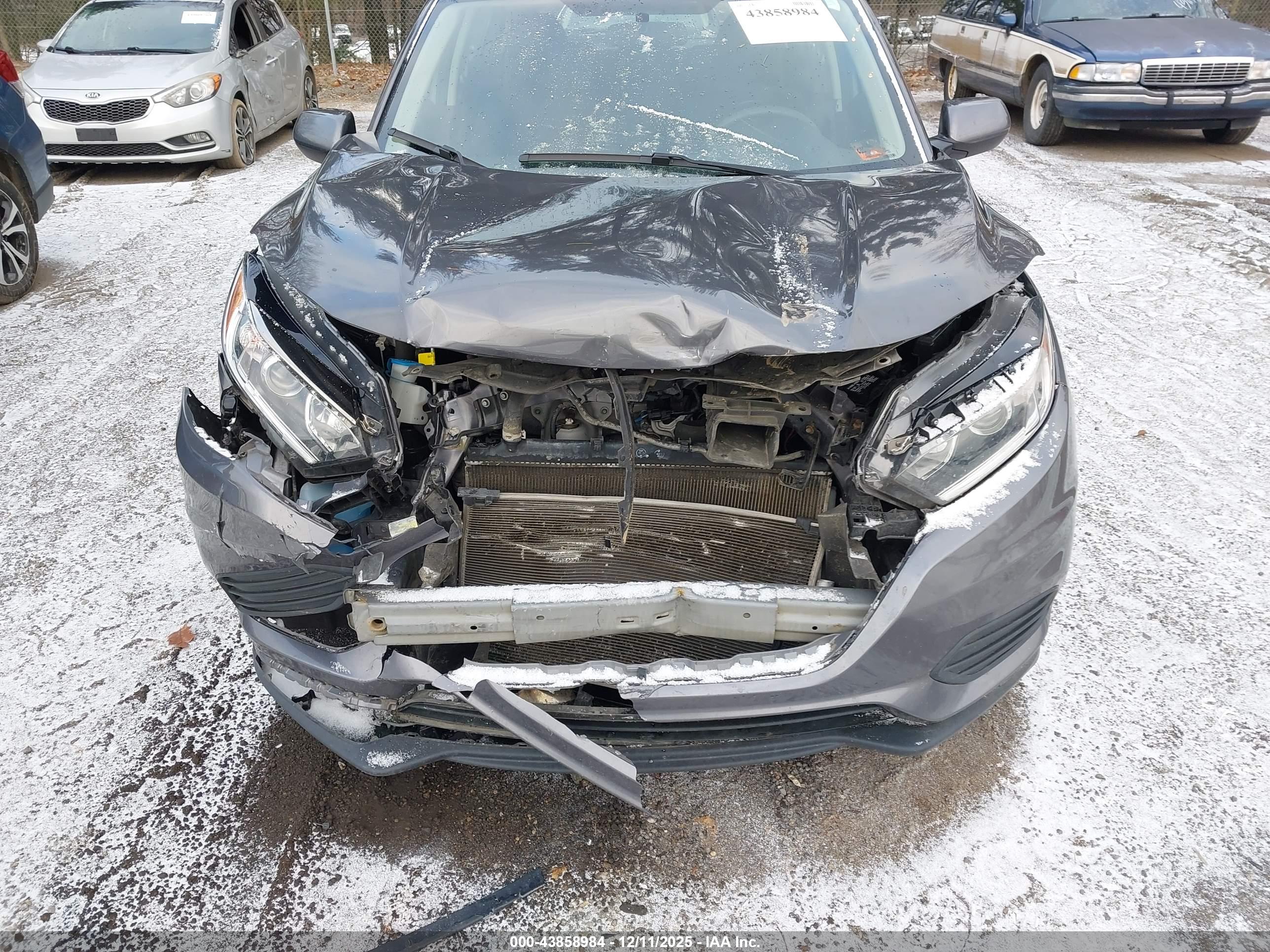 HONDA HR-V image 6