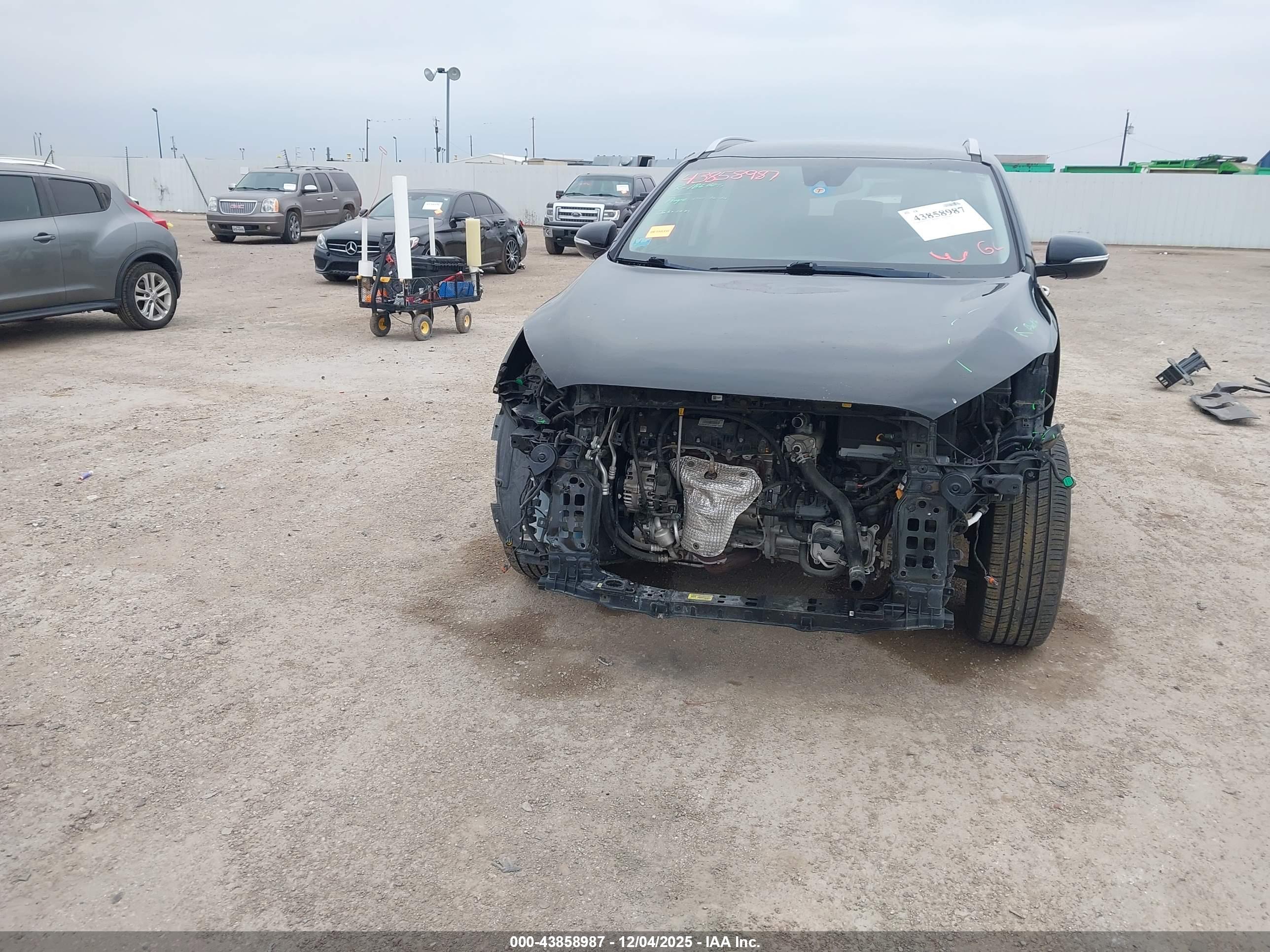 KIA SORENTO image 6