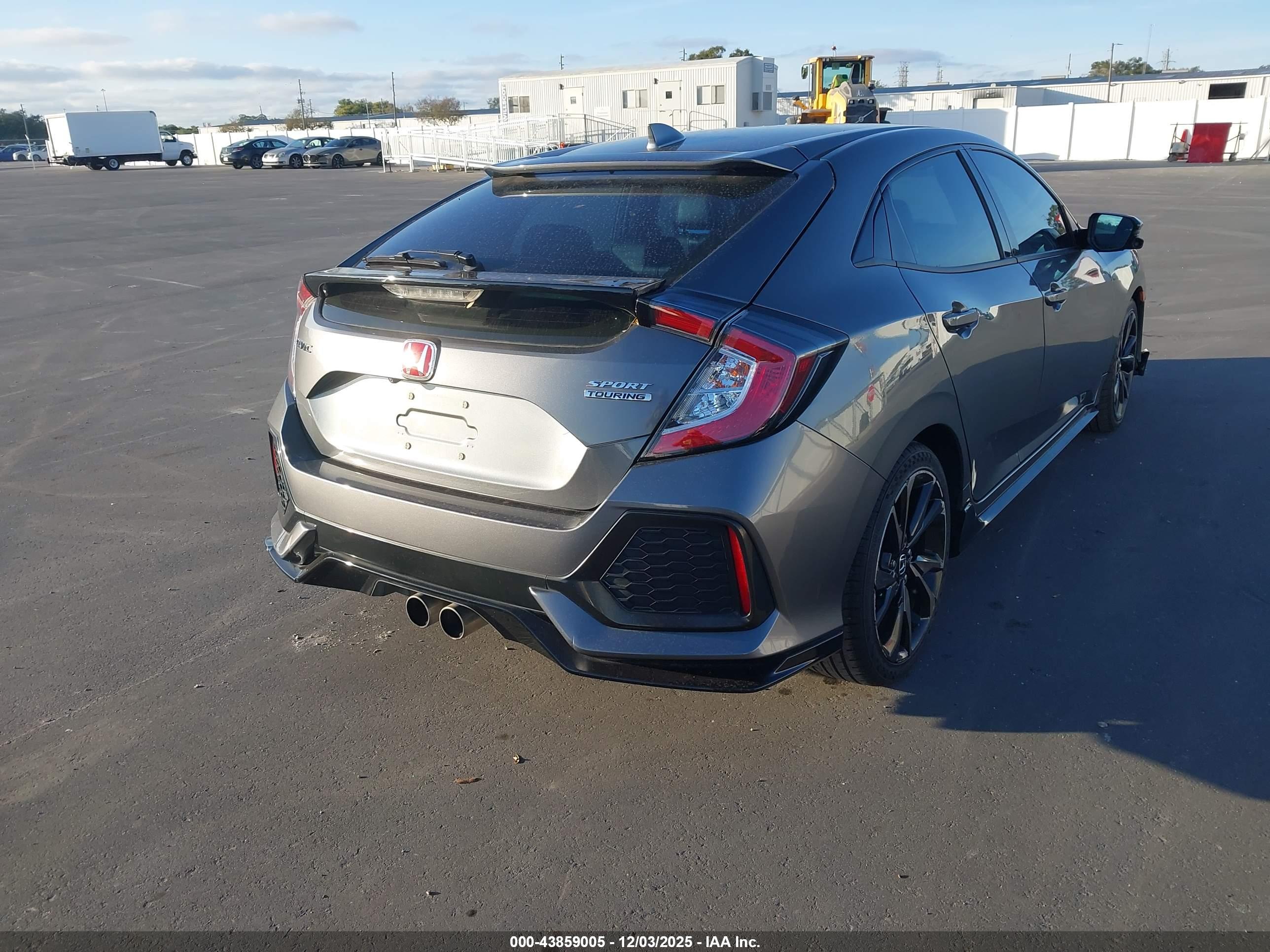 HONDA CIVIC image 4