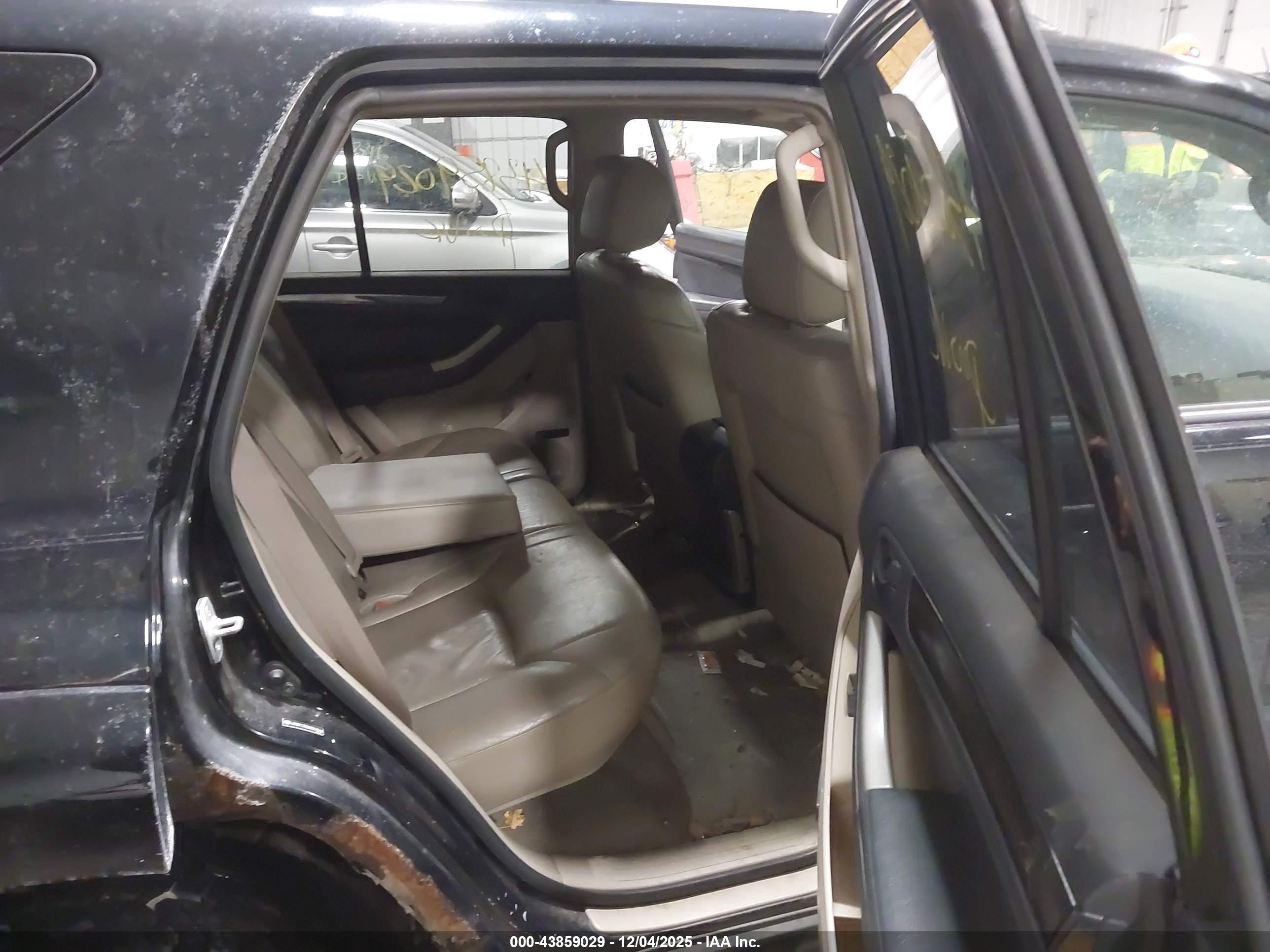 TOYOTA 4RUNNER image 8