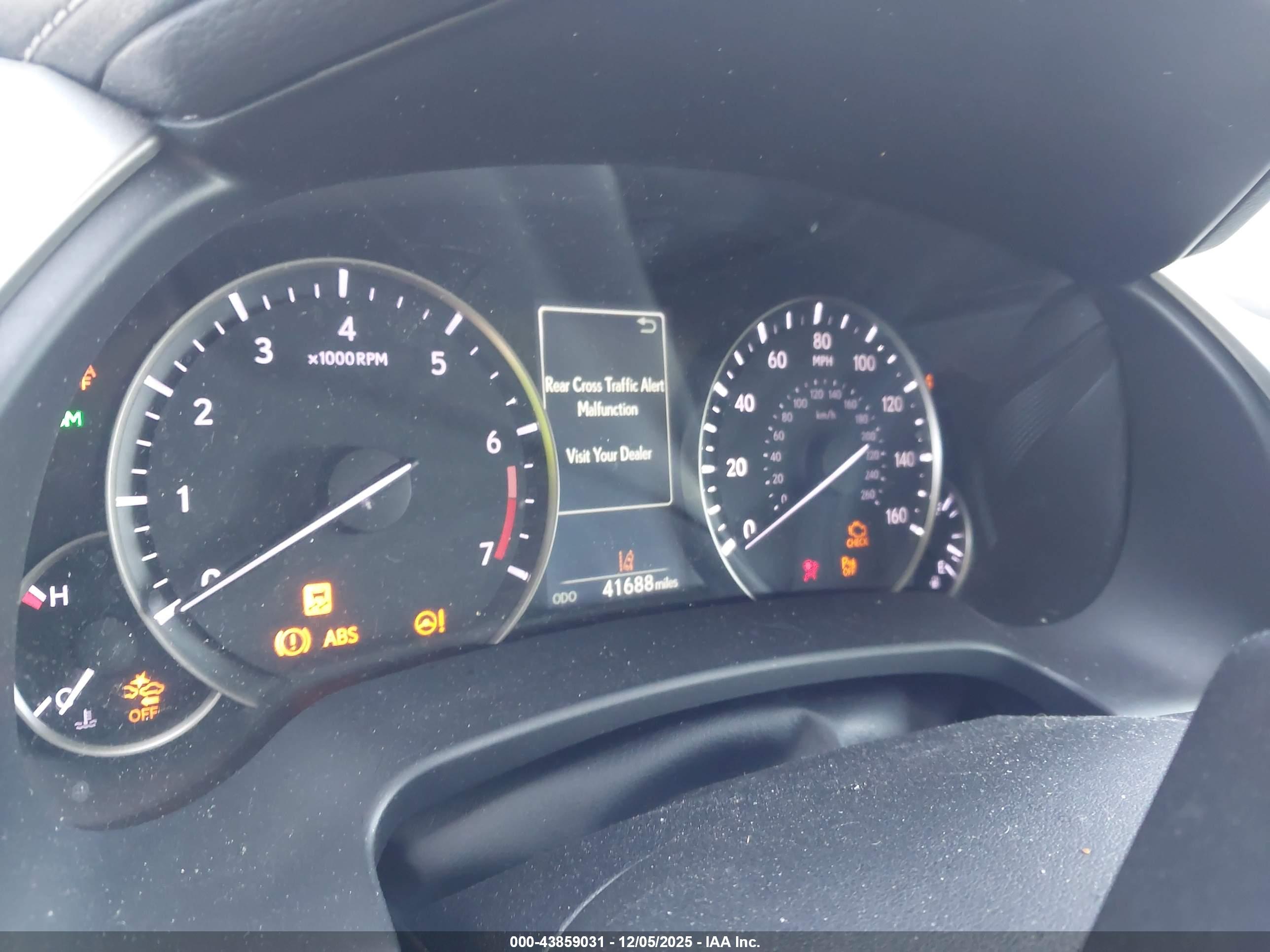 LEXUS RX image 7