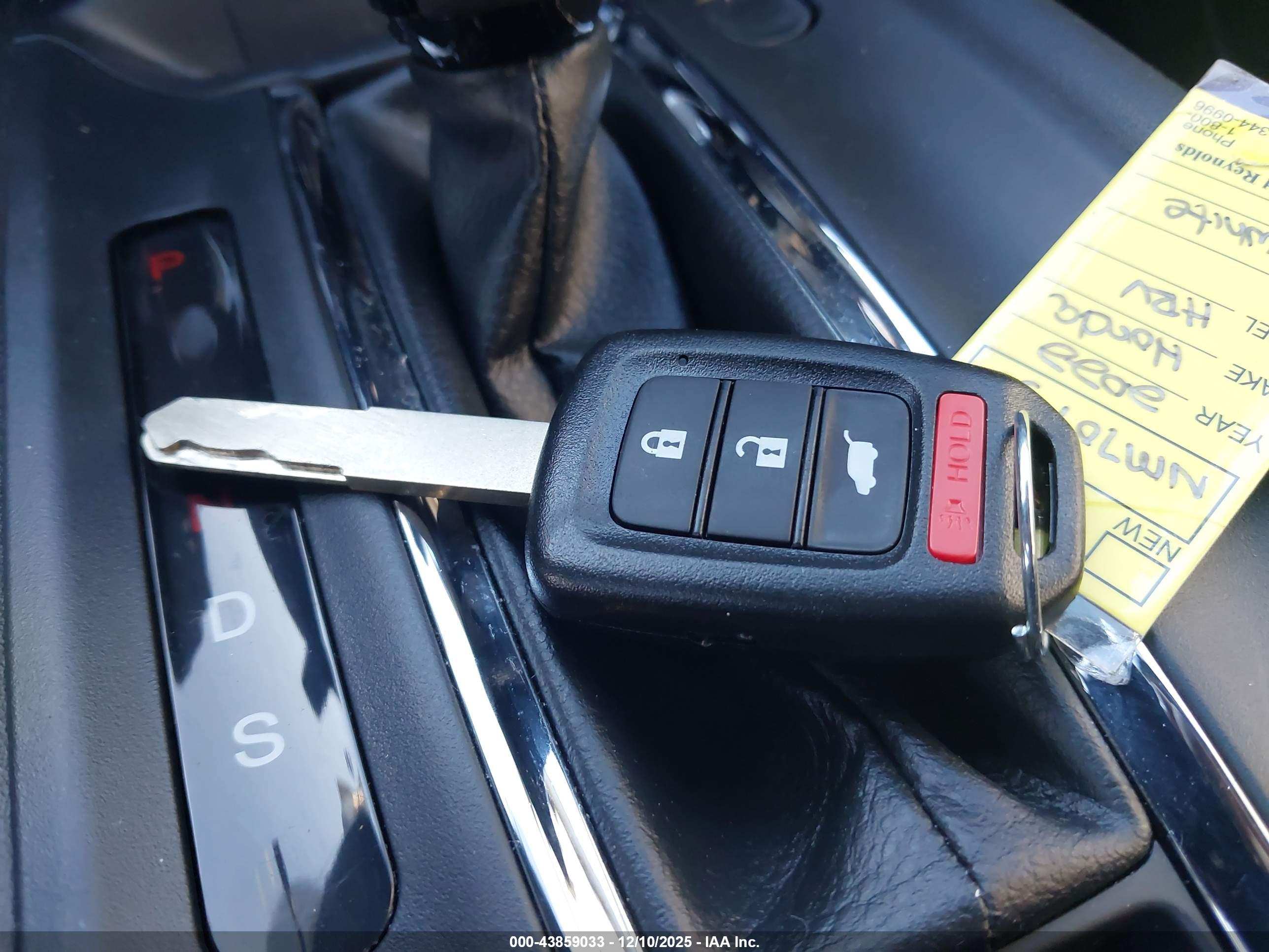 HONDA HR-V image 11