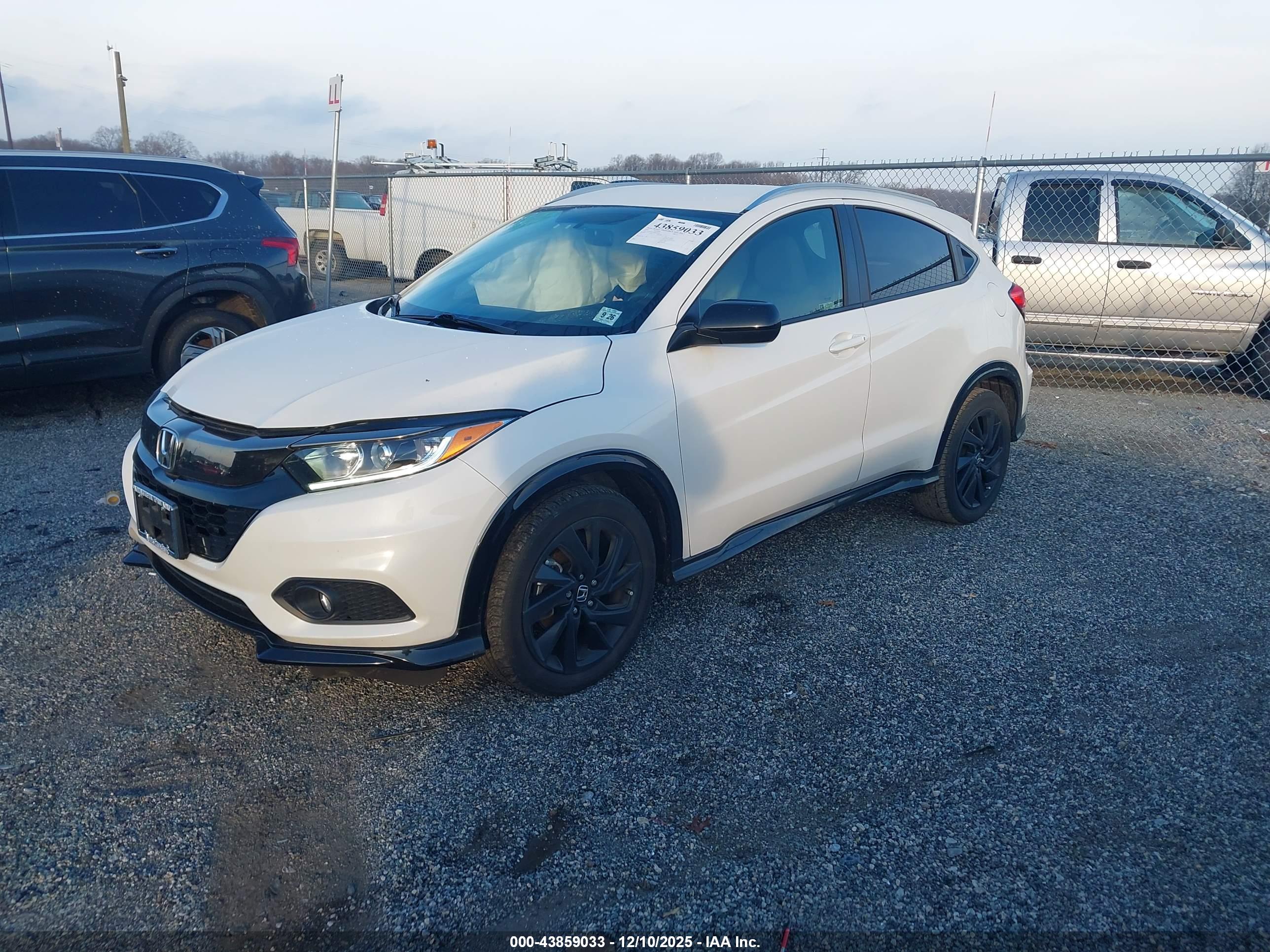 HONDA HR-V image 2
