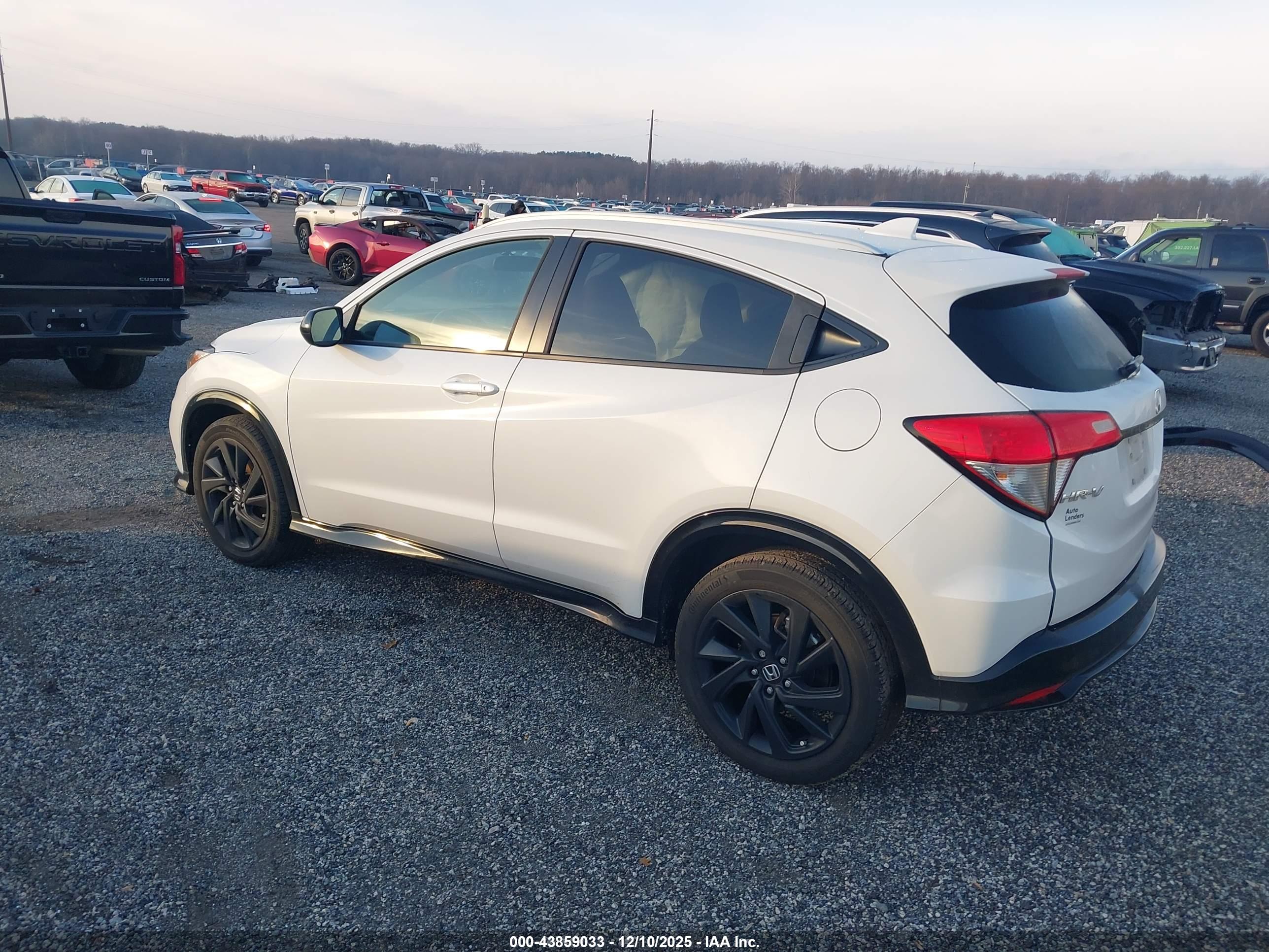 HONDA HR-V image 3